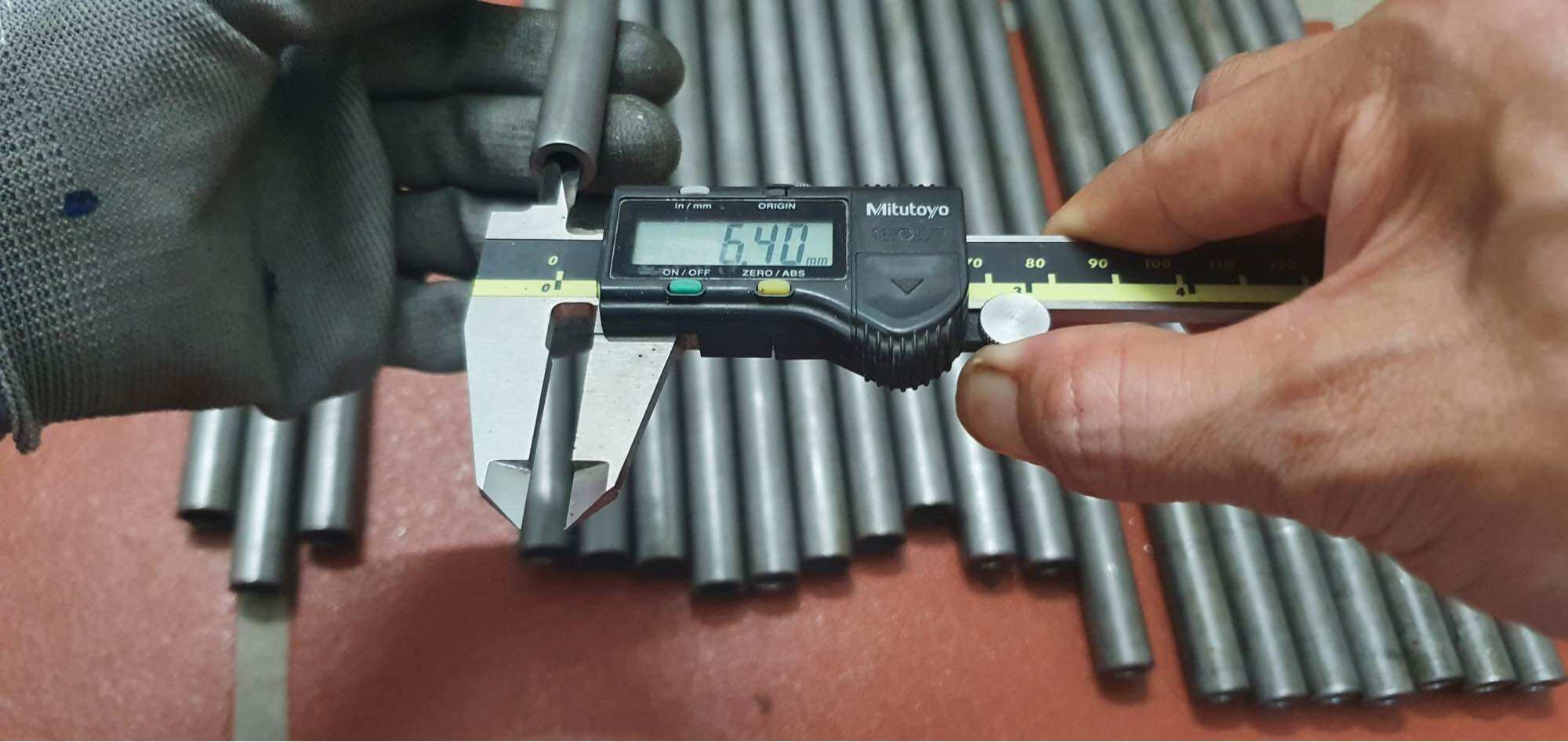 Ống thép đúc 6.4 phi 12 chiều dài 50/60/70/80/90/100/120/130cm