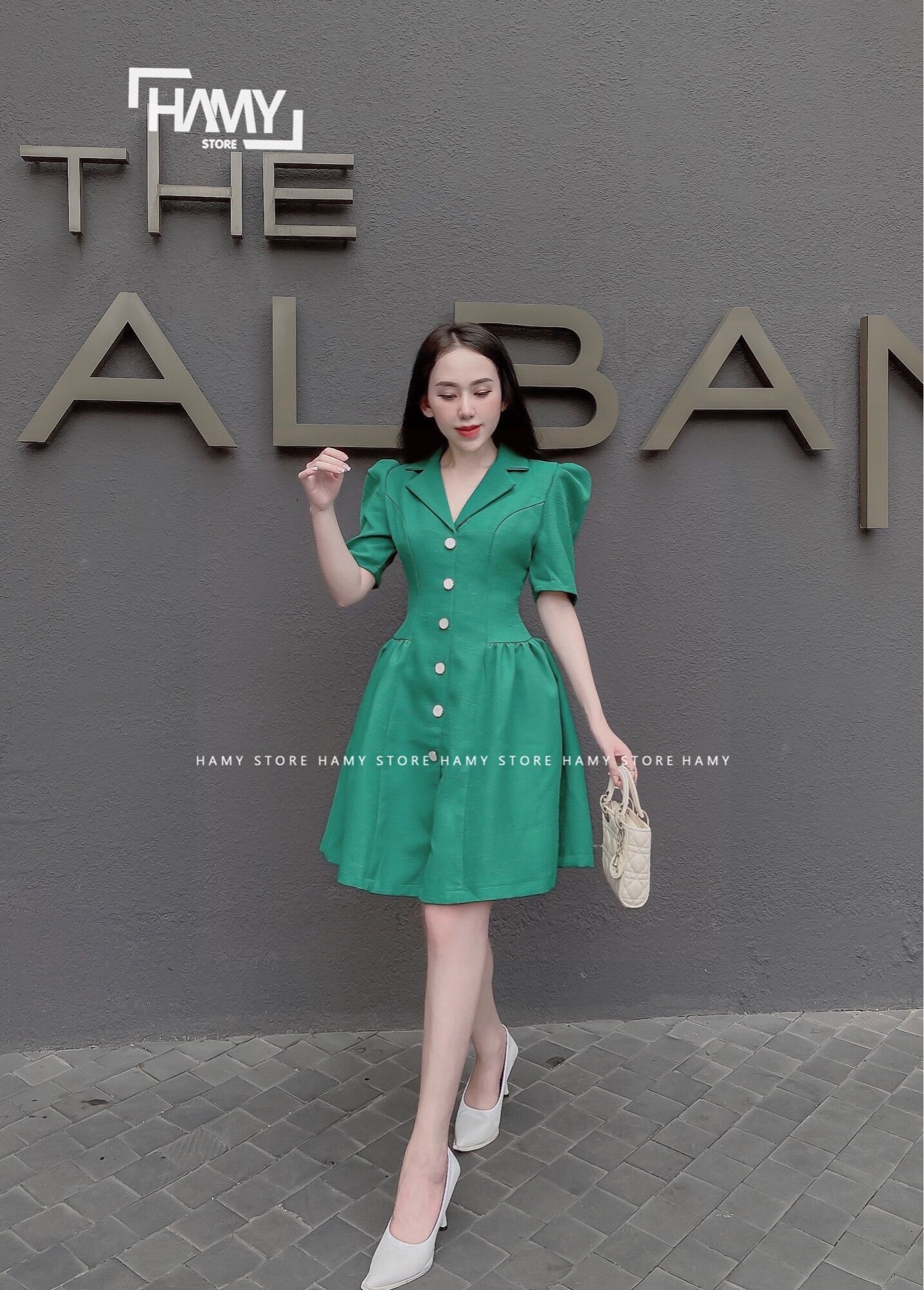 Đầm Cổ Vest Nút