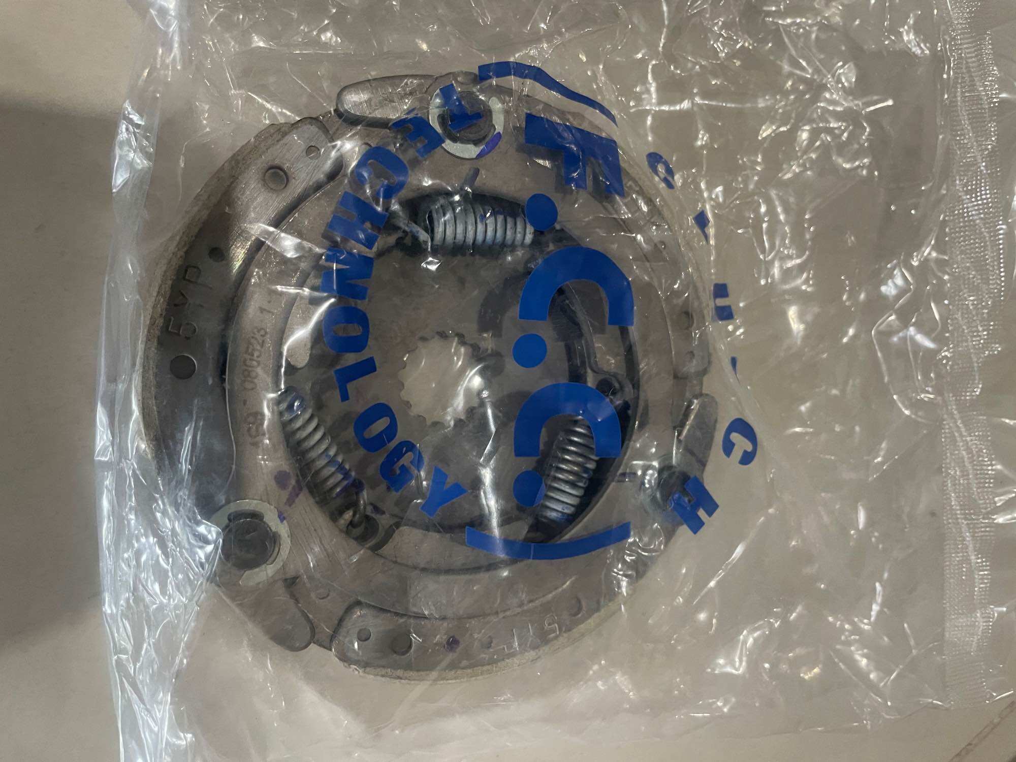 Cụm bố ba càng exciter 4 số fcc