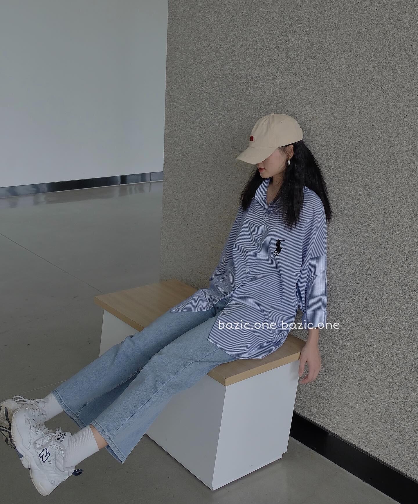 Áo sơ mi kẻ sọc thêu logo form rộng [Ảnh thật/Sẵn]