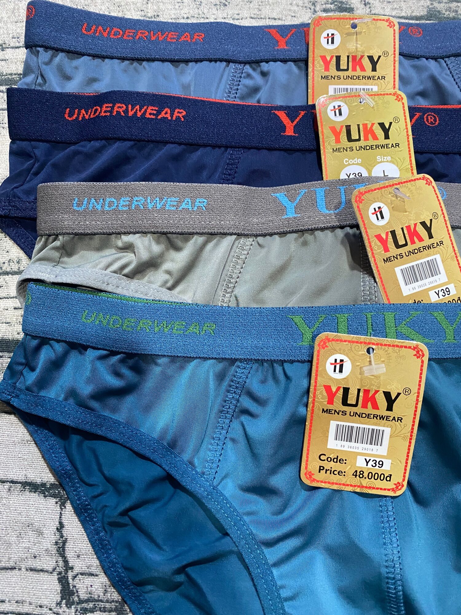 Quần lót Yuki bảng nhỏ