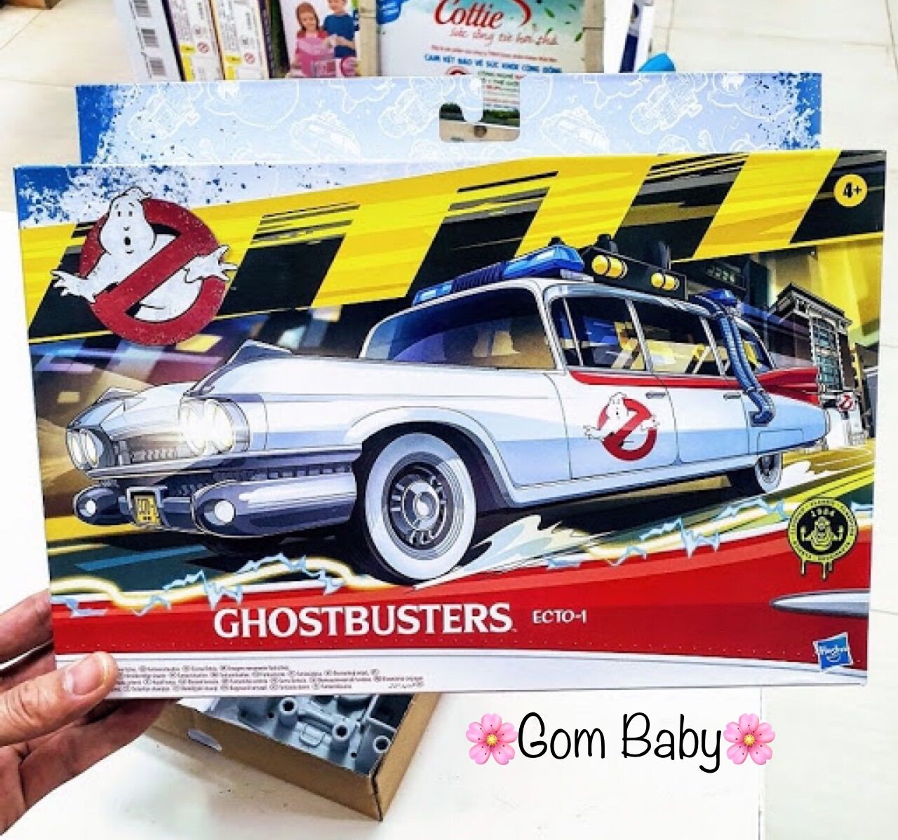 Mô Hình Lắp Ghép Xe Cadillac Ghostbusters