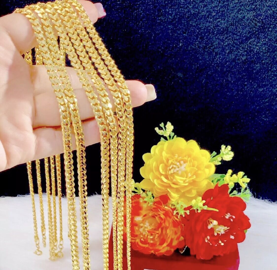 Dây chuyền nam lẫn nữ mạ vàng 24k mẫu mới cực đẹp