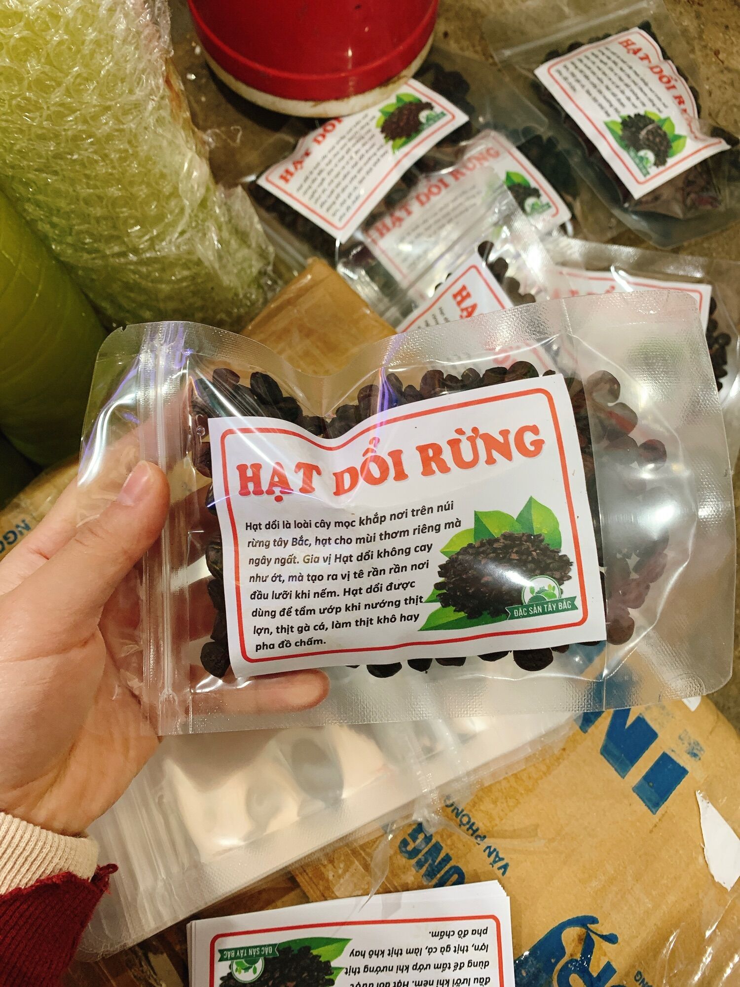Combo mắc khén + hạt dổi siêu hời tặng ngay chẳm chéo