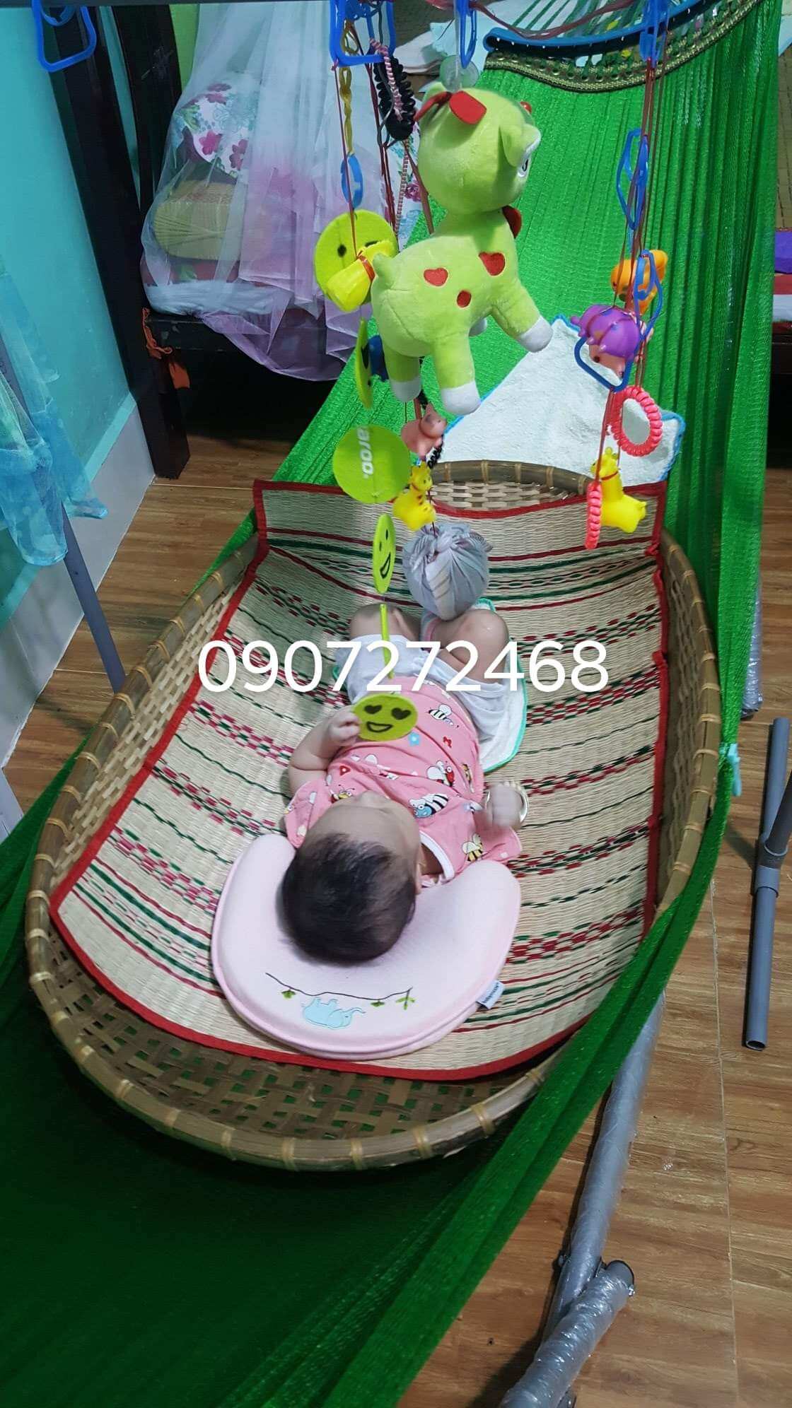 Sỉ nôi tre đặt võng chống cong lưng