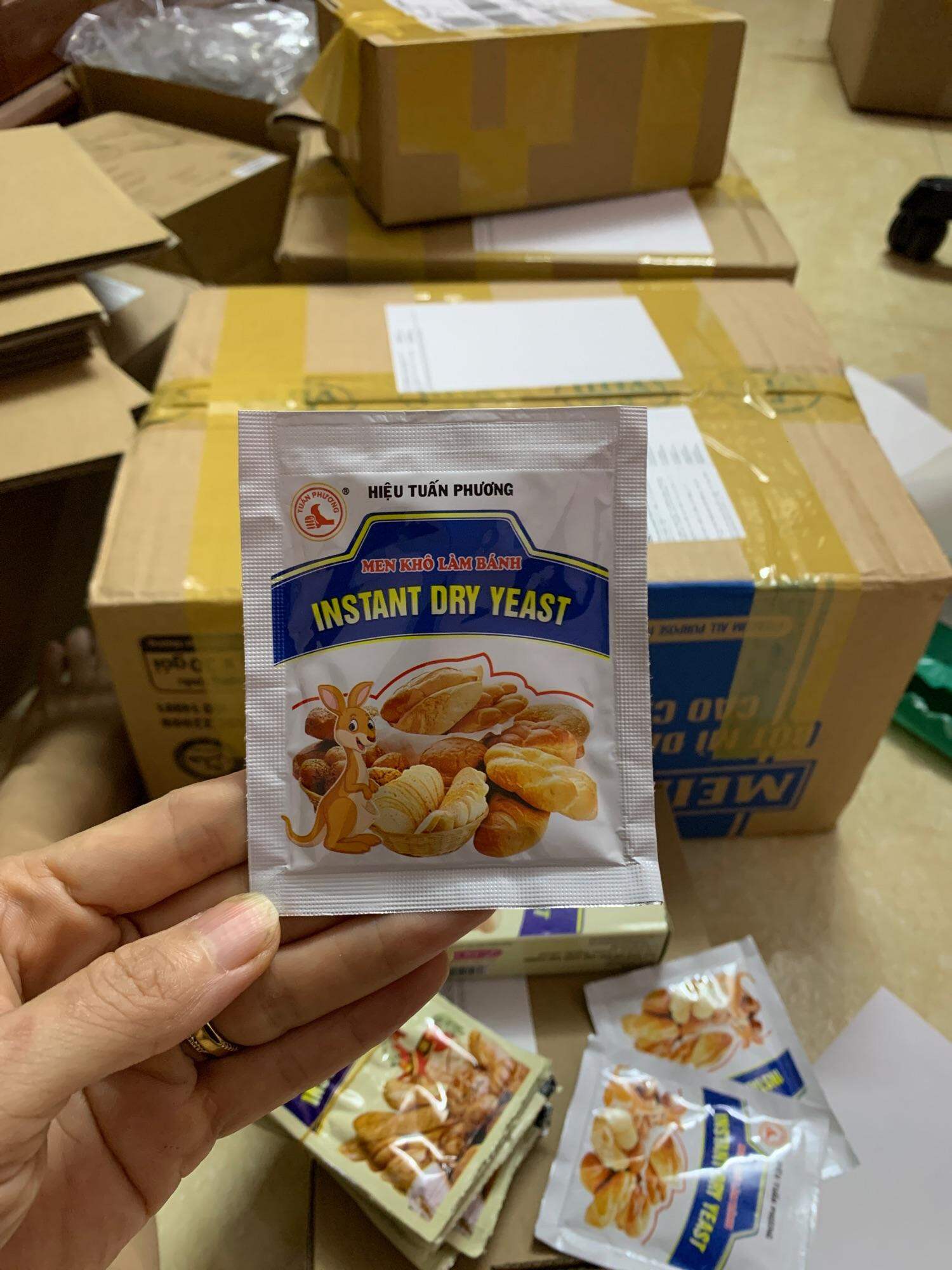 MEN KHÔ ( BỘT NỞ ) LÀM BÁNH INSTANT DRY YEAST TUẤN PHƯƠNG