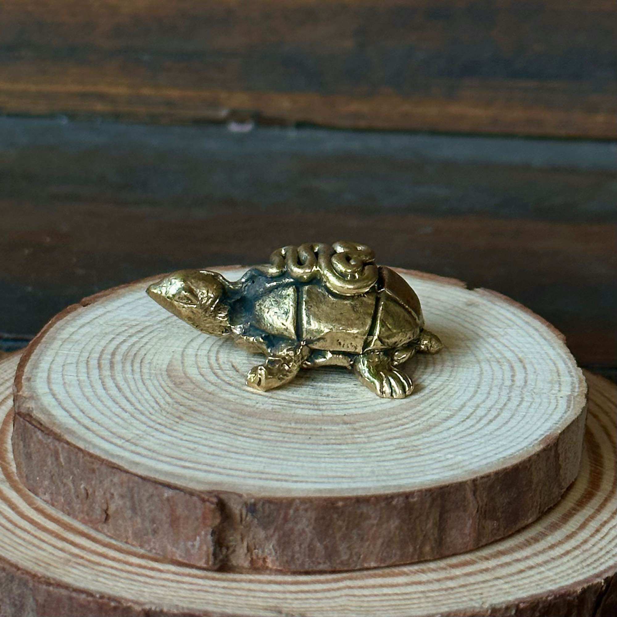 Tượng Rùa Vàng bằng đồng