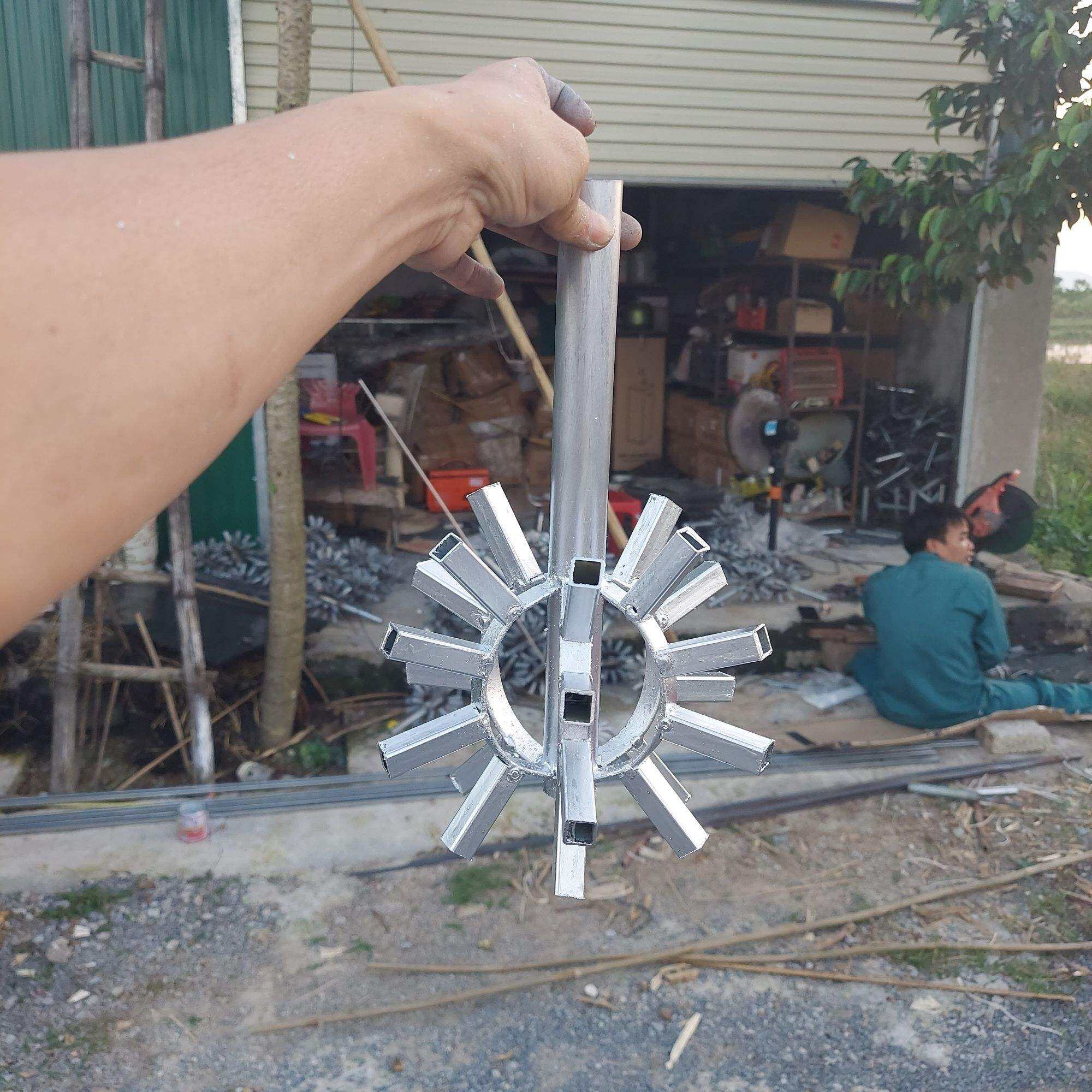 Quả cầu LED PHAO HOA 25 tia, 30 tia, 21 tia sắt dày sơn chống oxi hóa