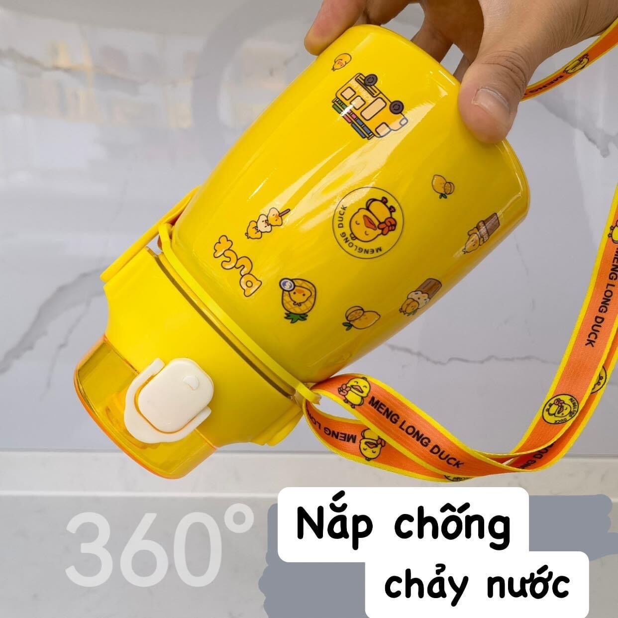 bình nước giữ nhiệt inox 304 con vịt vàng 900ml