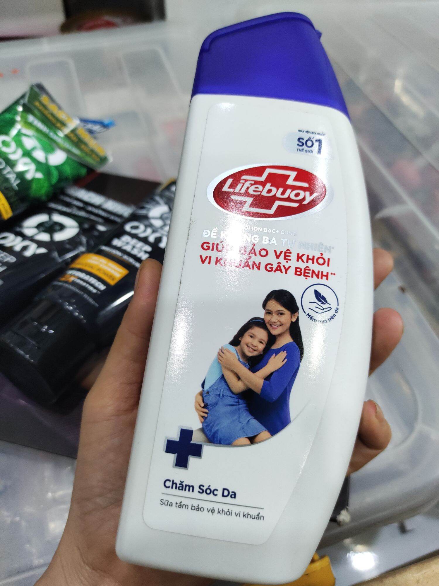 Sữa tắm lifebuoy màu xanh dương 250g