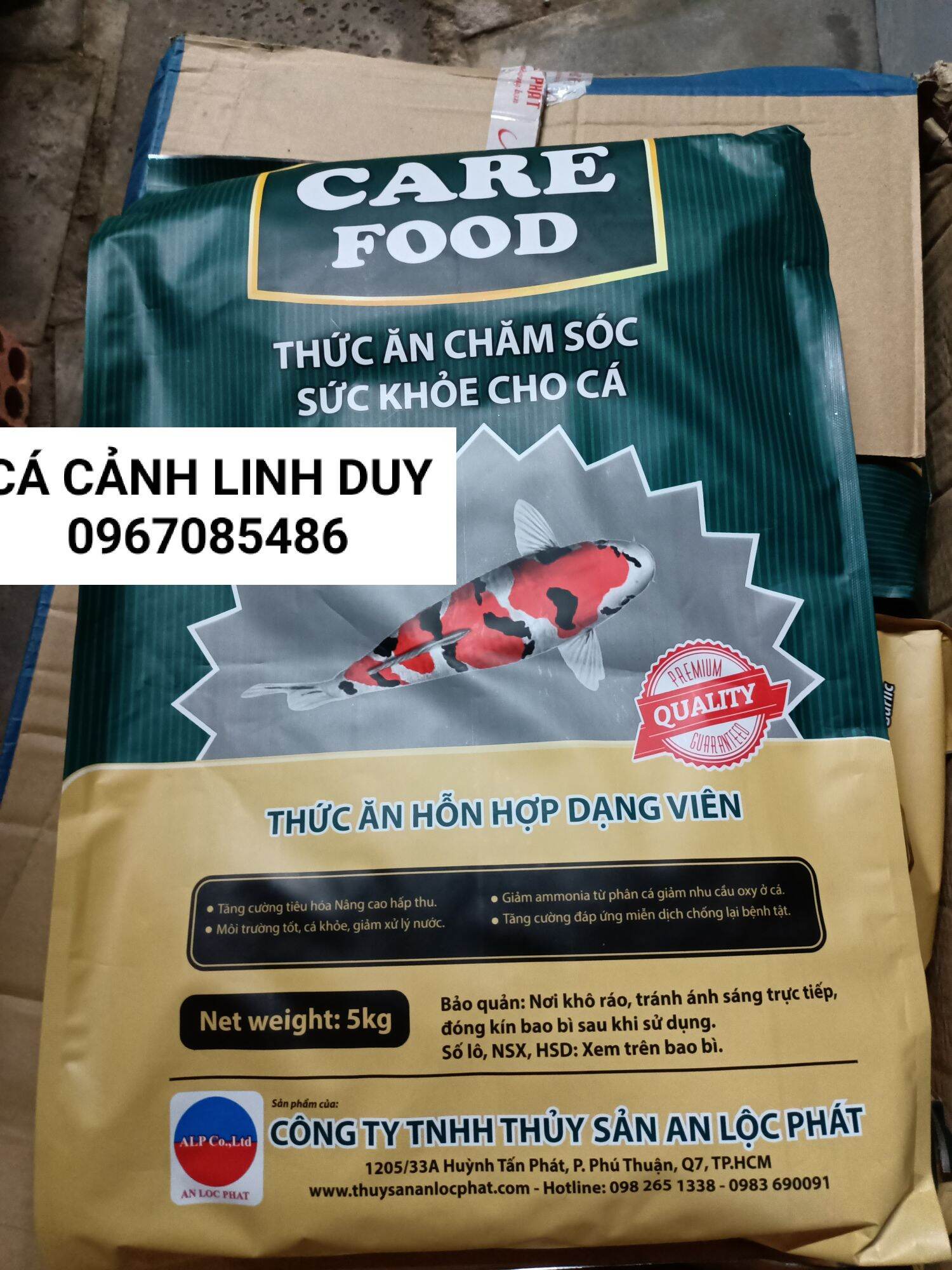 Cám cá koi , thức ăn chuyên cho cá koi size m cho cá từ 18cm trở lên