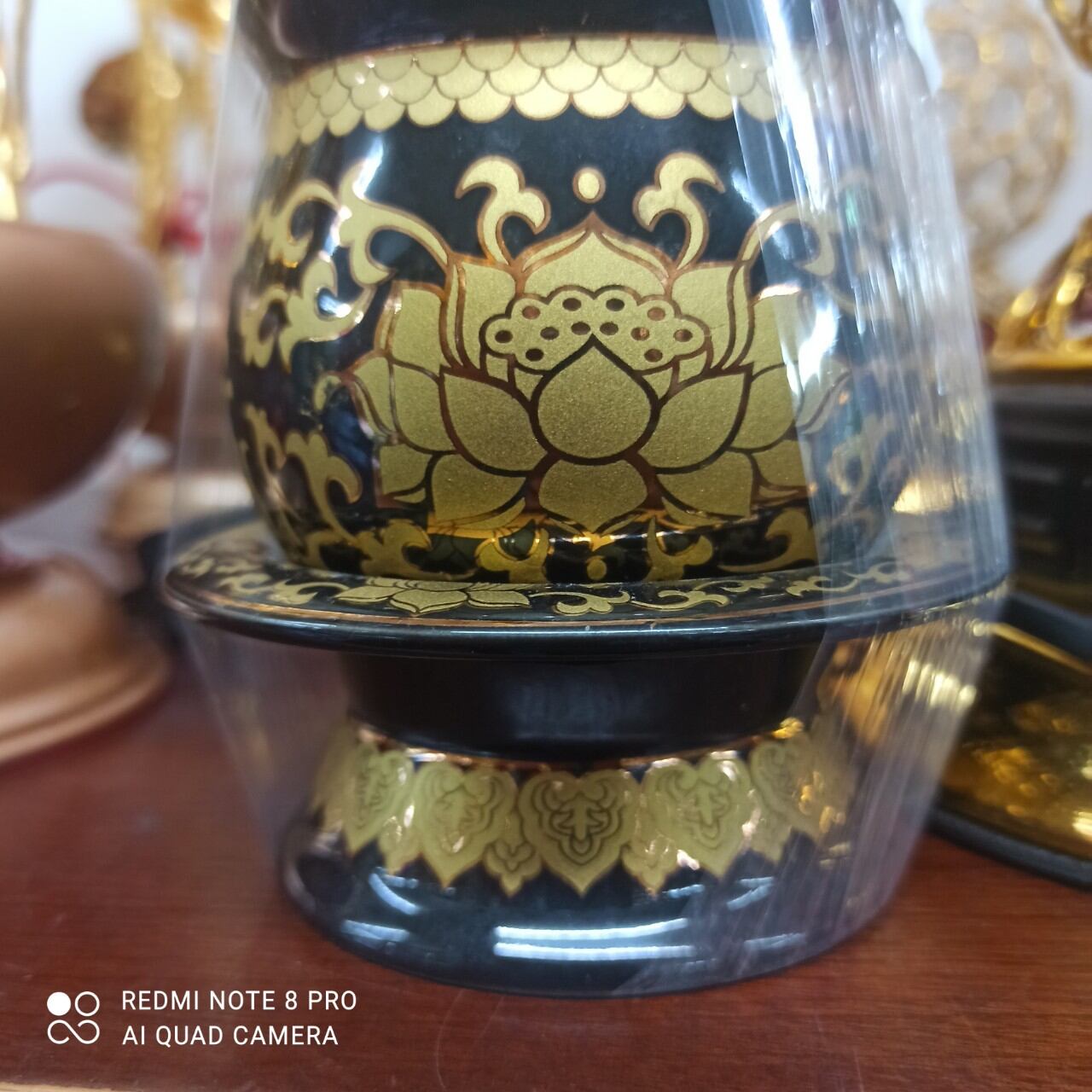 Chum đựng muối gạo sen đen thờ cúng ( cao 14cm luôn đế )