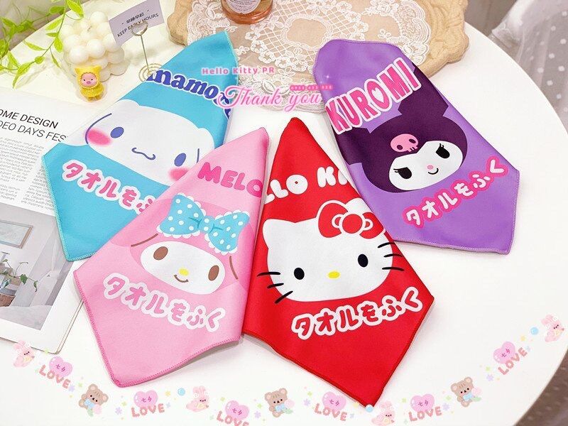 Khăn lau tay Hello Kitty - Doremon Doraemon
