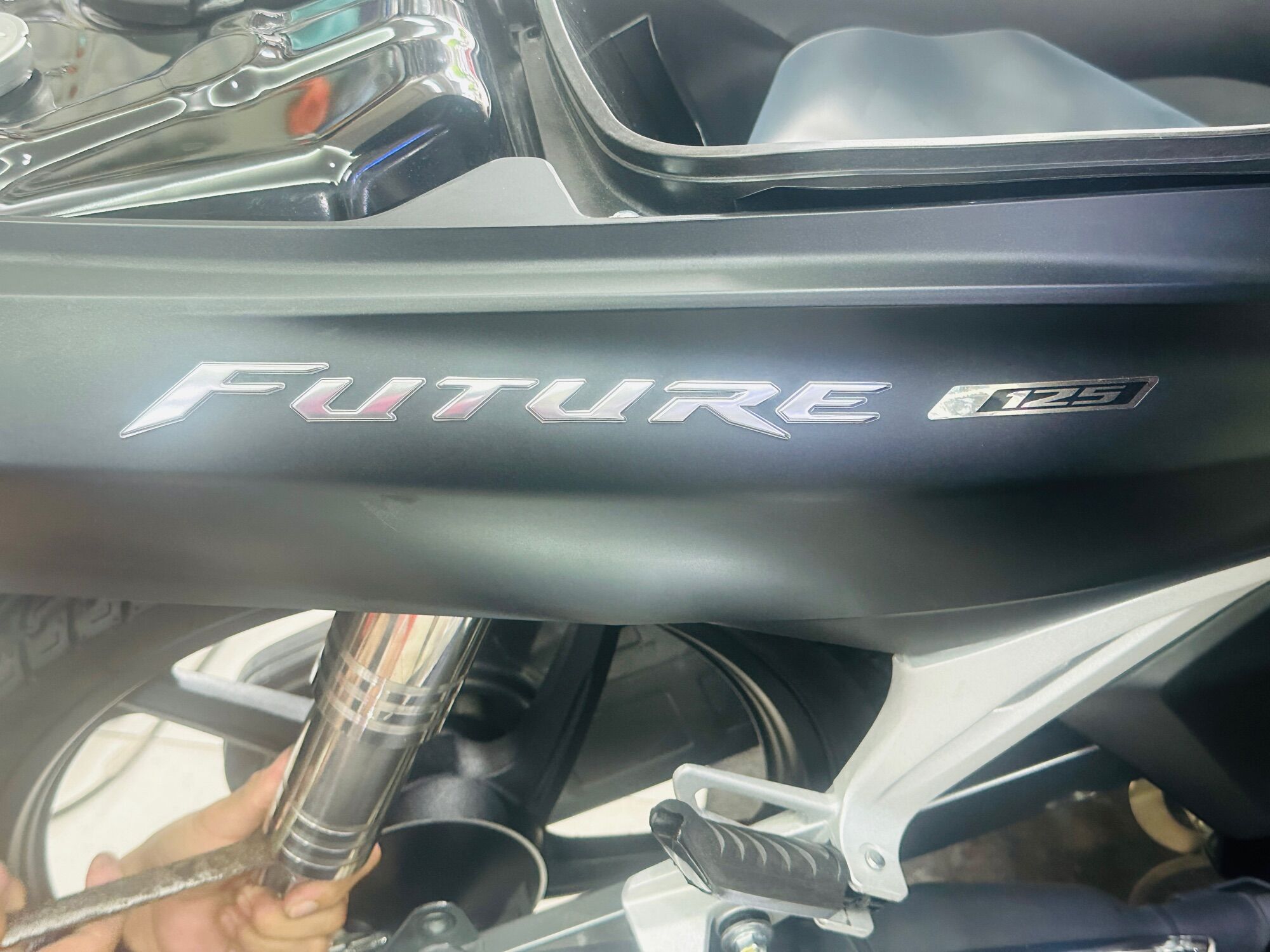 Tem nổi Future 2018-2023/ 1 Bên