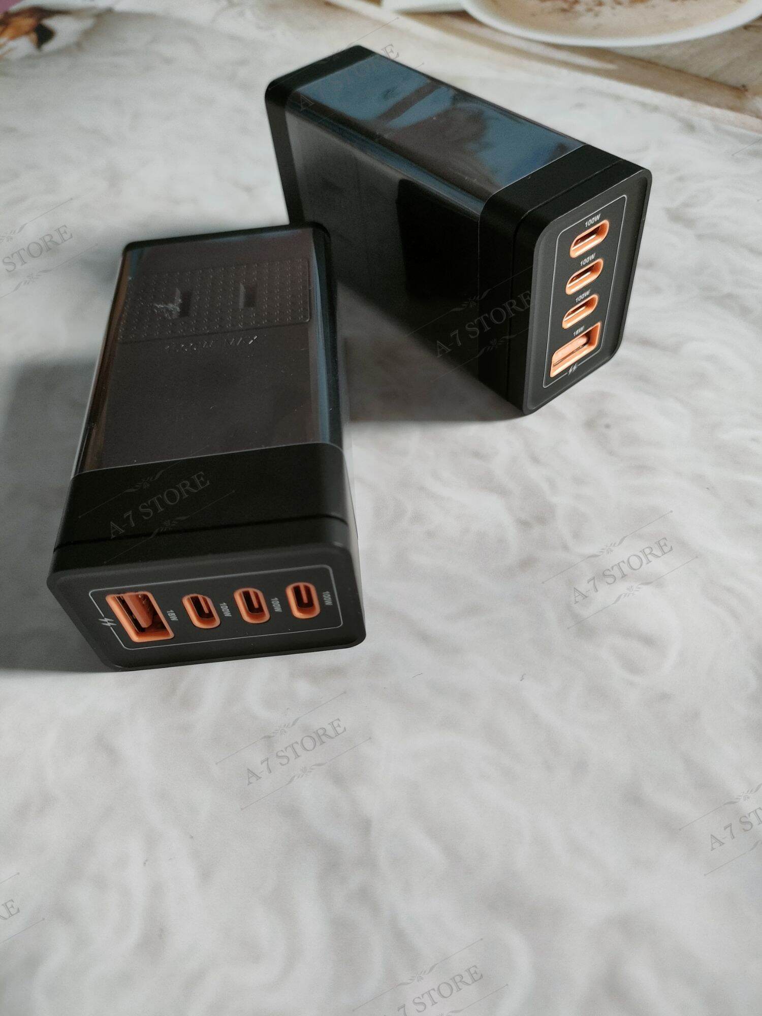 Sạc Đa Cổng Siêu Nhỏ HYPERJUICE STACKABLE Gan100W - HJ417