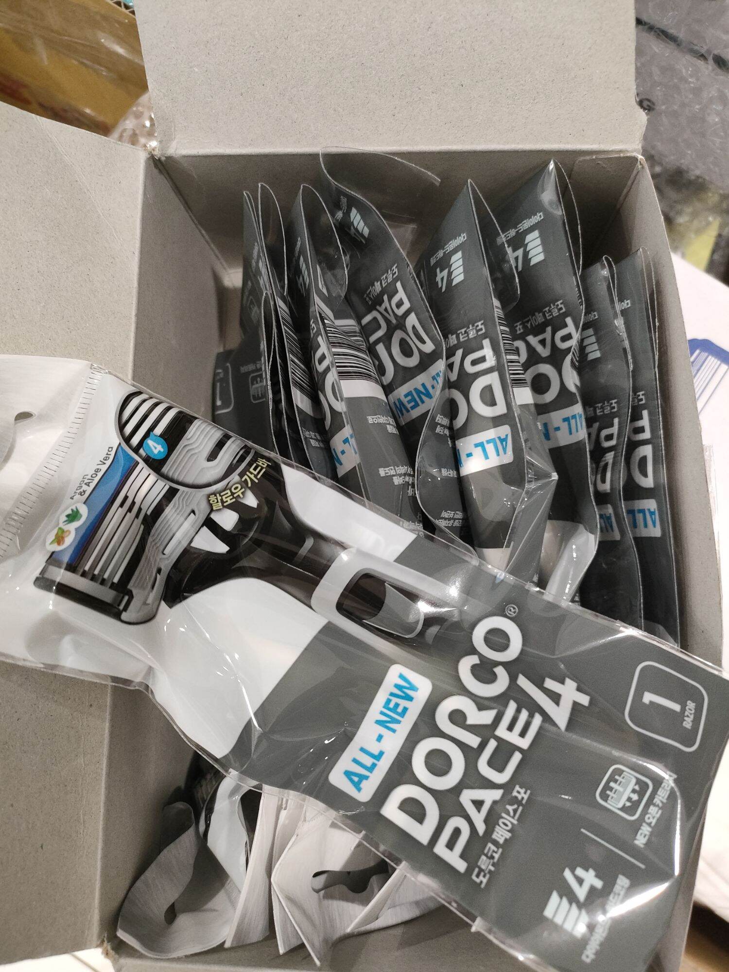 [Nội địa Hàn]✓Dao cạo râu 4 lưỡi DORCO PACE 4