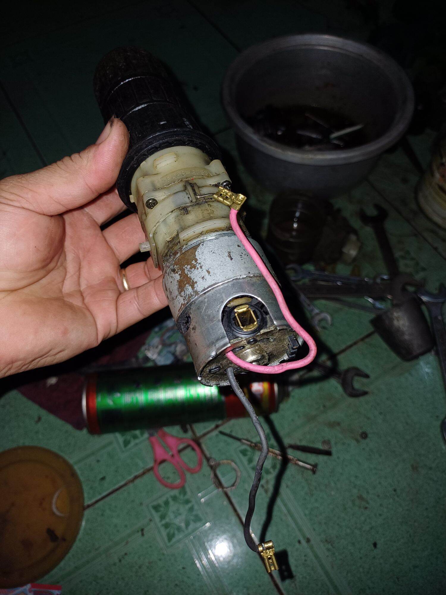 motor+ họp số makita 6315D