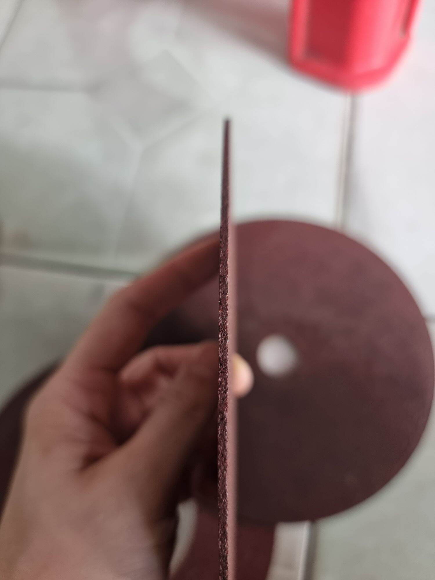 Đá cắt sắt 180 × 2 × 22mm