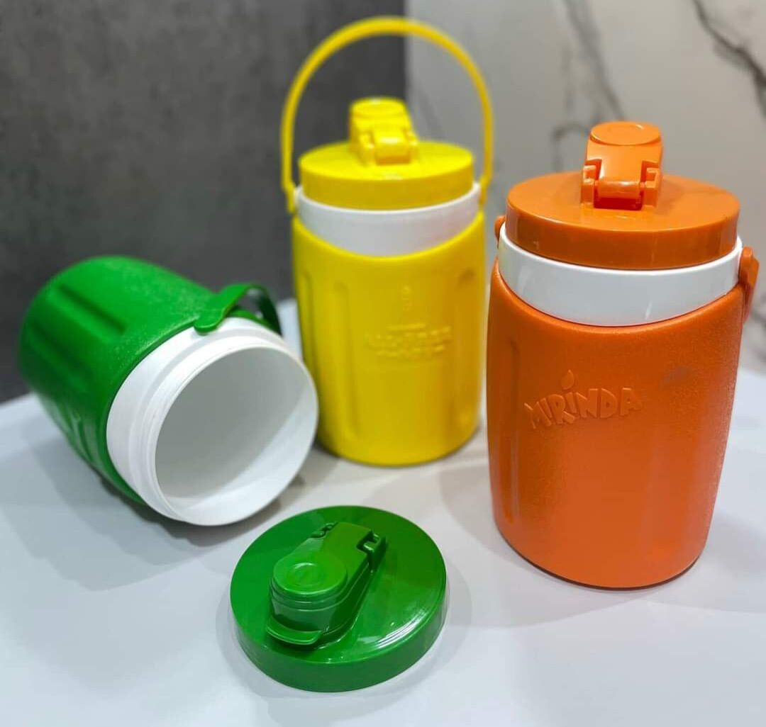Bình đá cao cấp 1,5L - hàng tặng (giao màu ngẫu nhiên)