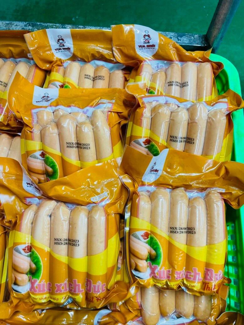 Xúc xích đức thịt heo bịch 500gr (giao tphcm)