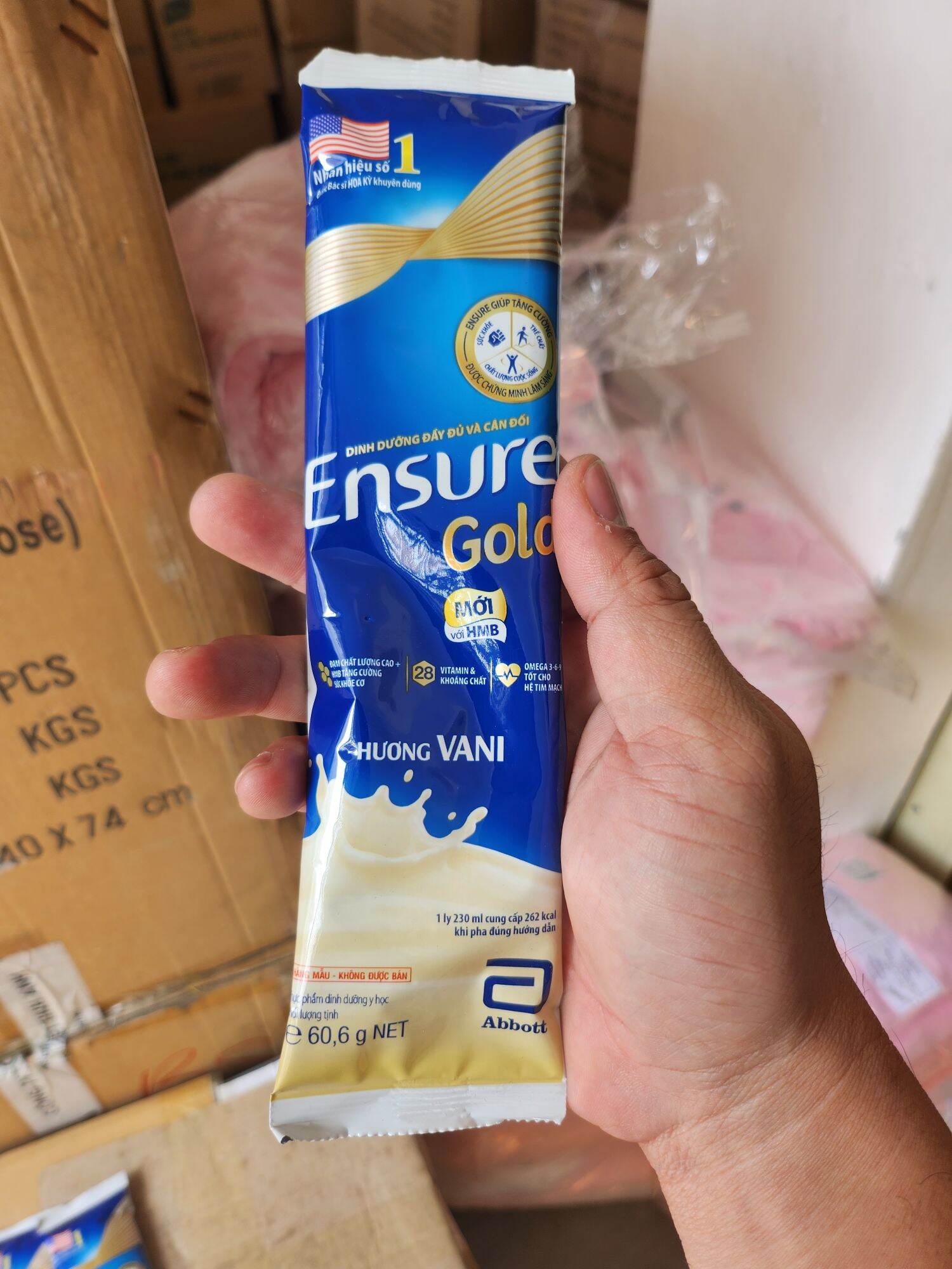Combo 50 gói sữa Ensure hương vani date 2024