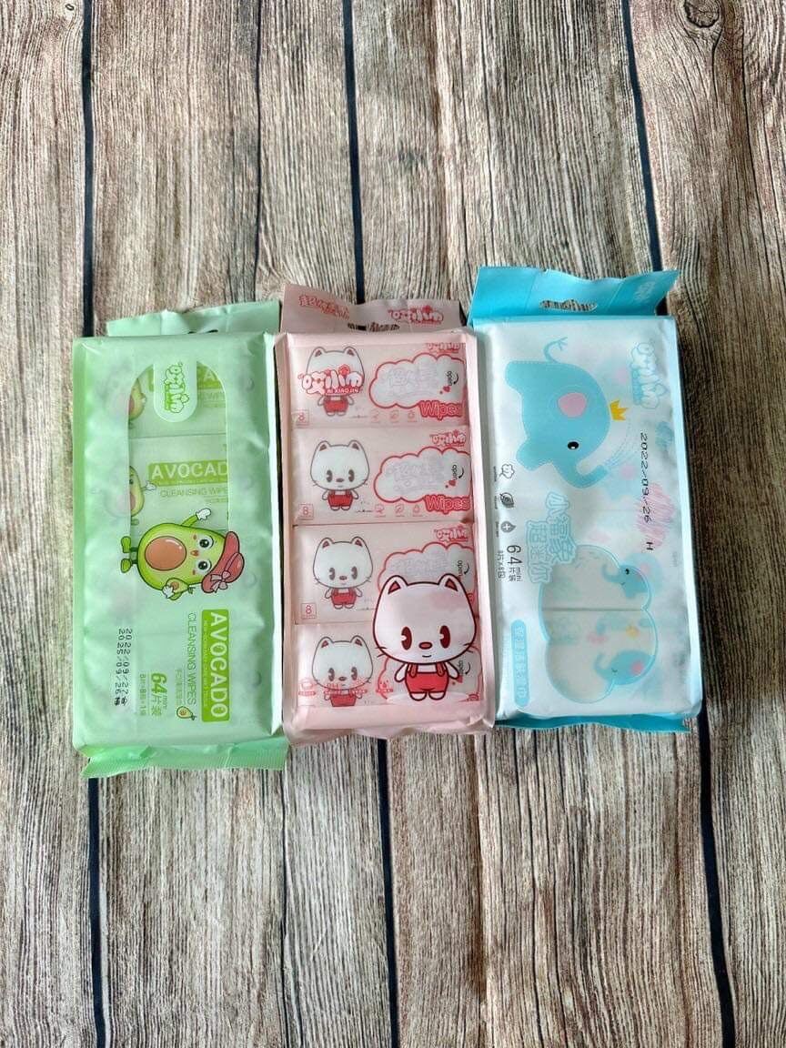 khăn ướt mini gói 64 tờ (8 túi nhỏ trong gói lớn,mỗi gói nhỏ 8 tờ)