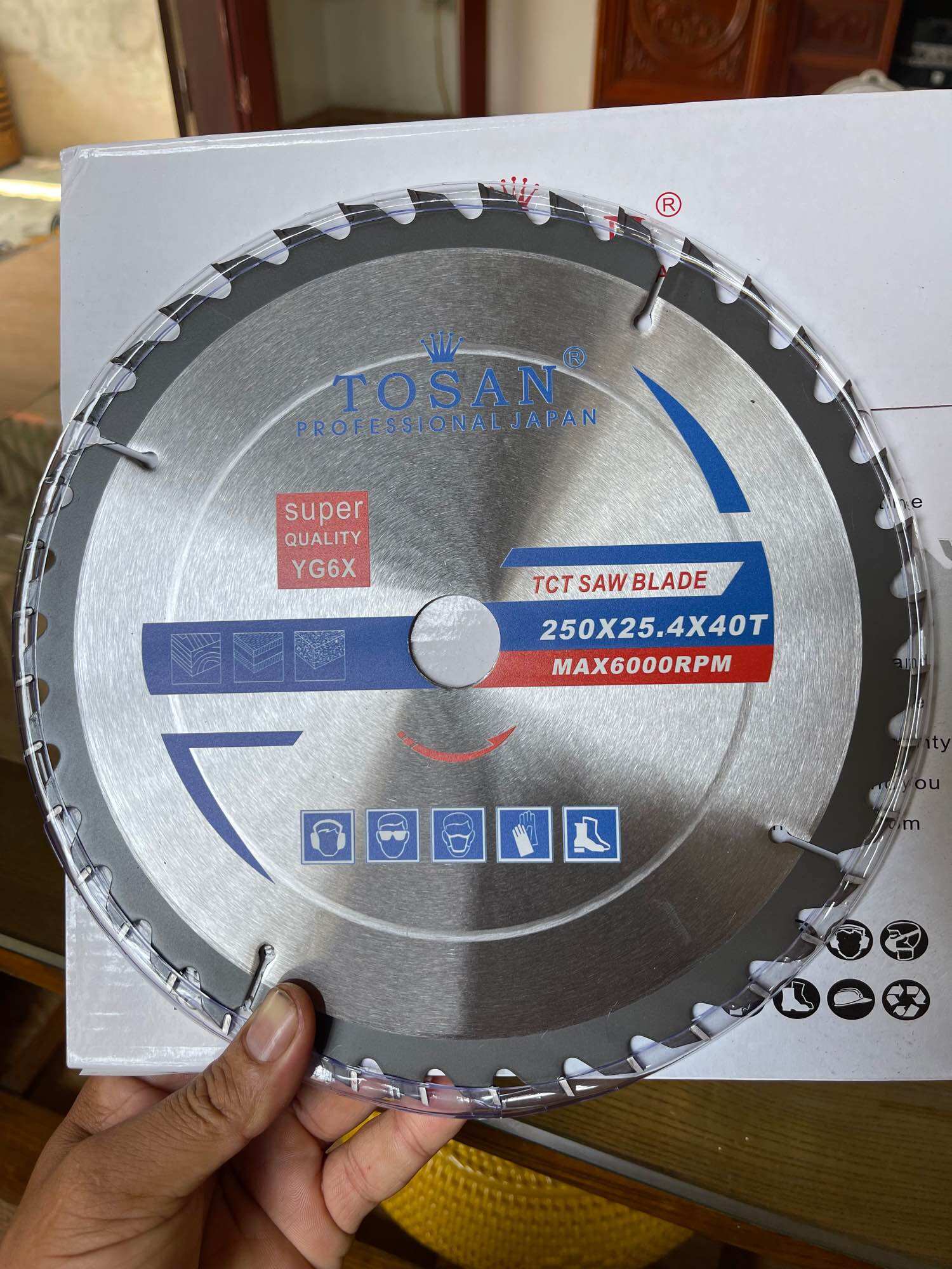 Lưỡi cưa gỗ Nhật bãi Tosan 255