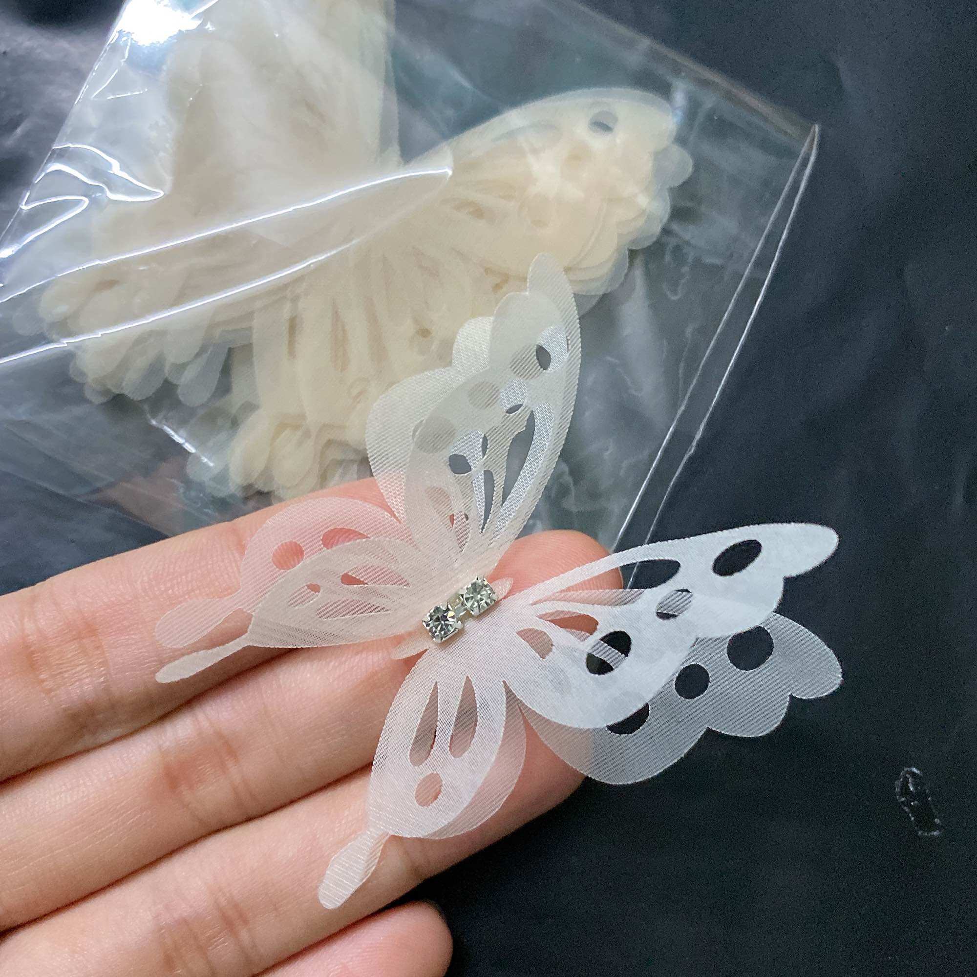 Sét 5 bướm Voan 5.5cm đính đá siêu sáng
