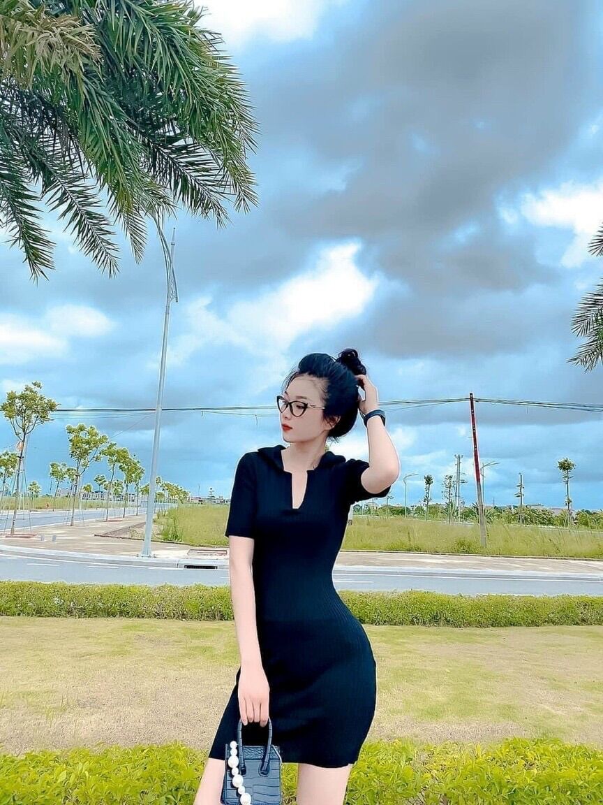 Váy đầm body len nữ cổ bẻ bassic