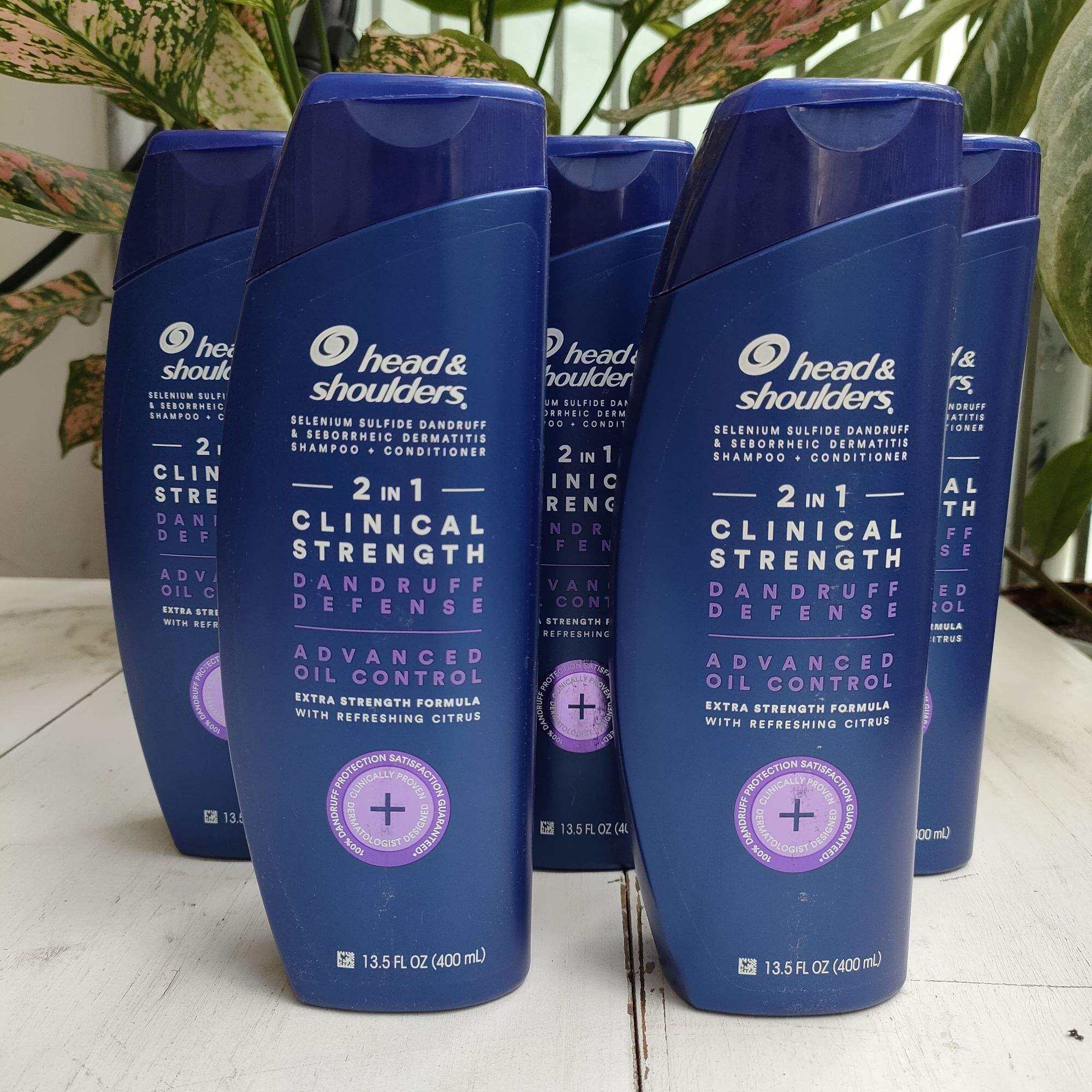 Dầu gội xả Head & Shoulder 2in1 Clinical Strength Danruff Deffense Advanced Oil Control 400ml của Mỹ