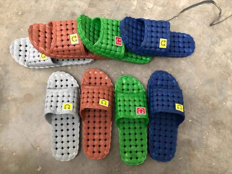 Dép lỗ mặt cười đi trong nhà, khách sạn, văn phòng