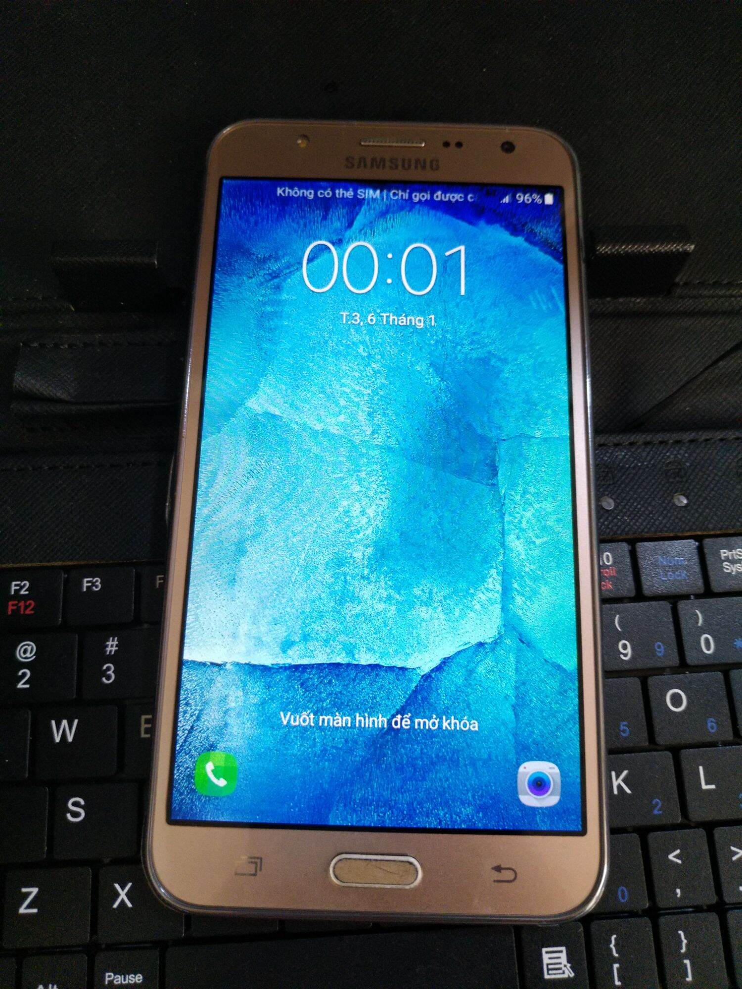 Samsung Galaxy J7 2015 Like new Ảnh Thật