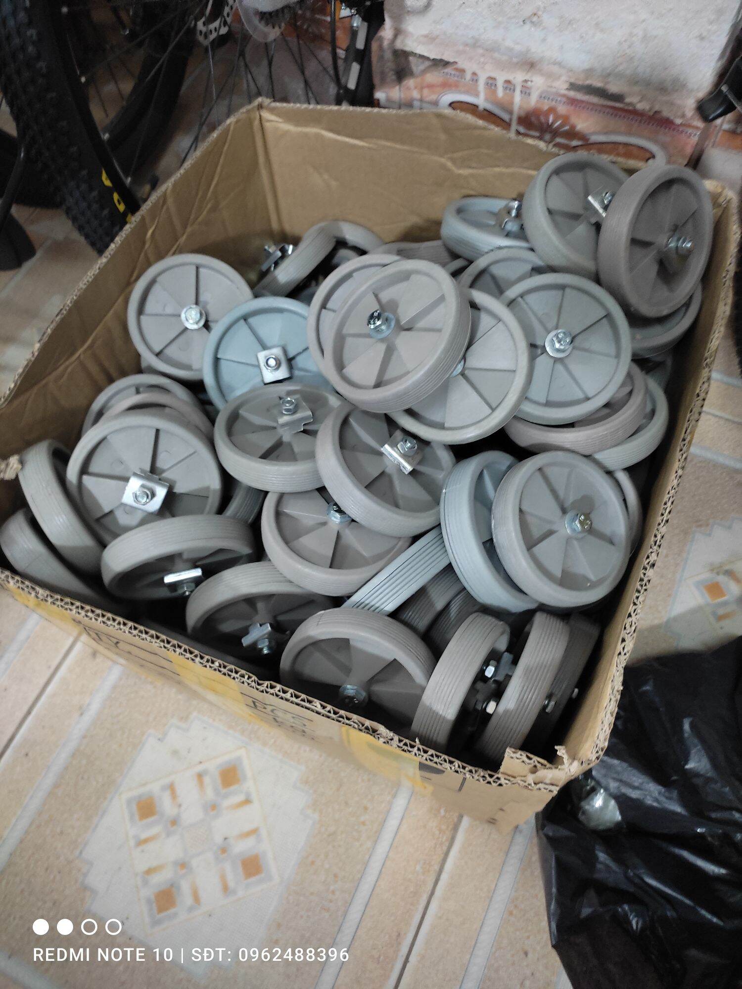Bánh phụ xe trẻ em loại 1 ( 1 đôi)