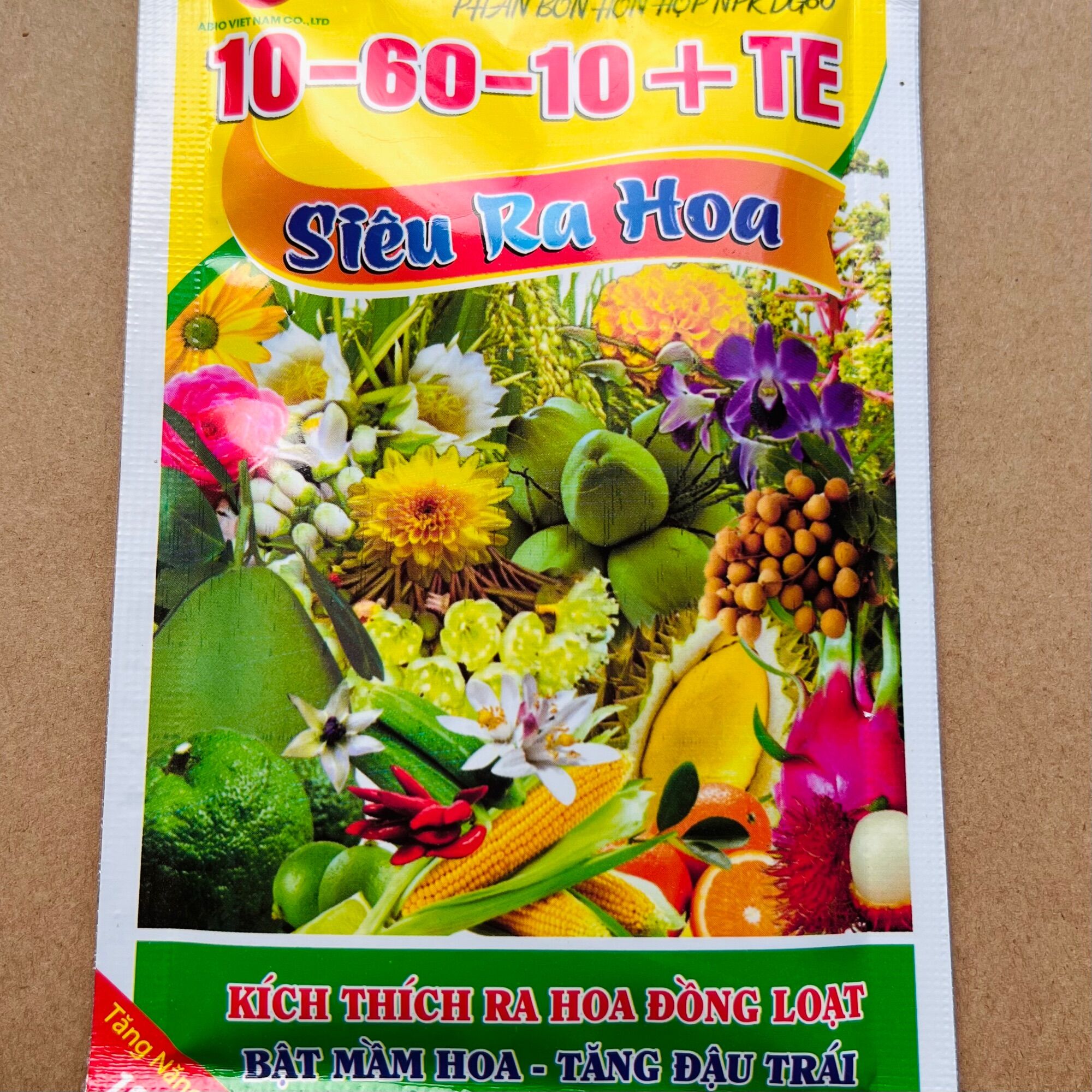 Phân bón kích ra hoa tạo mầm hoa mập nụ siêu ra hoa (10 60 10 TE)