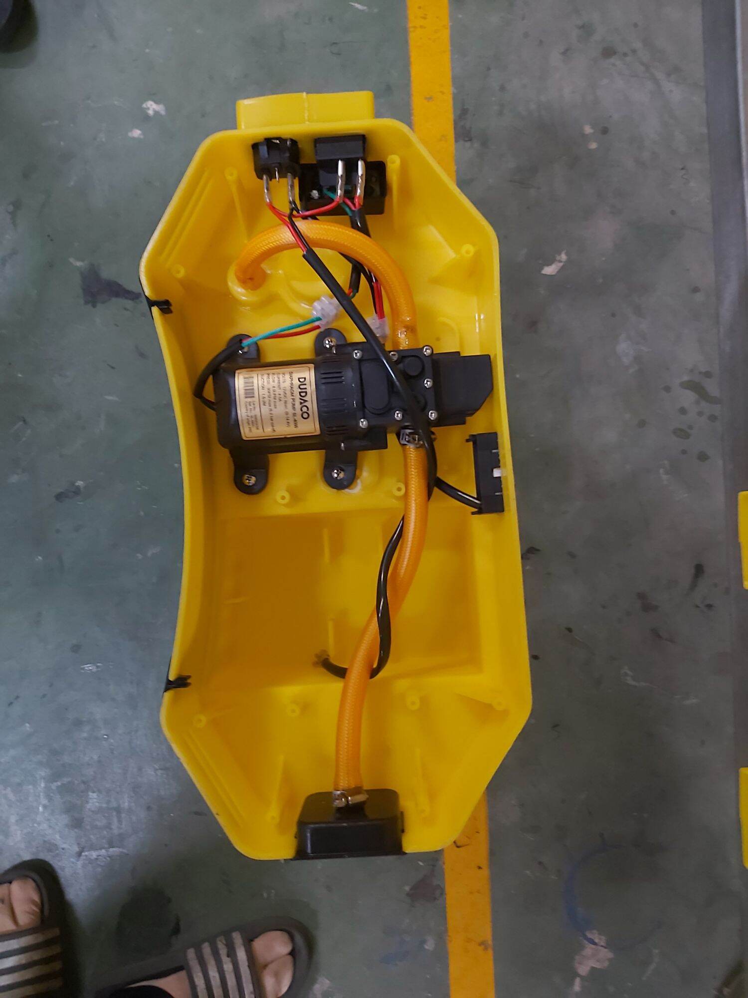Vỏ Bình Xịt Tưới Cây Dudaco 20l -Vỏ Bình Phun Điện 20L
