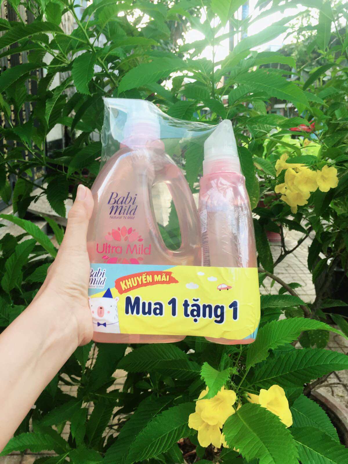 Sữa tắm gội Babi Mild White Hương hoa Anh Đào/Cám Gạo Tự Nhiên( mua 1 tặng 1)