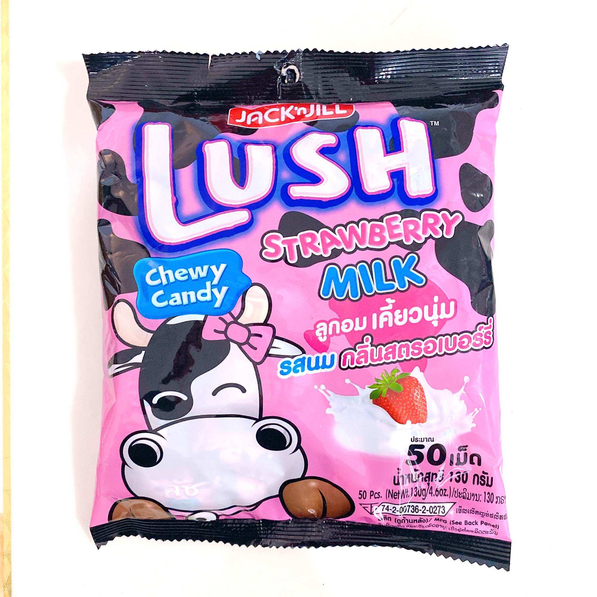 Bịch 130g kẹo sữa dâu lush thái lan. date mới 12 tháng.