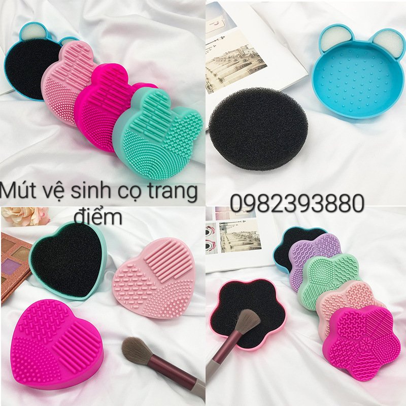 Miếng silicon vệ sinh cọ trang điểm tiện dụng