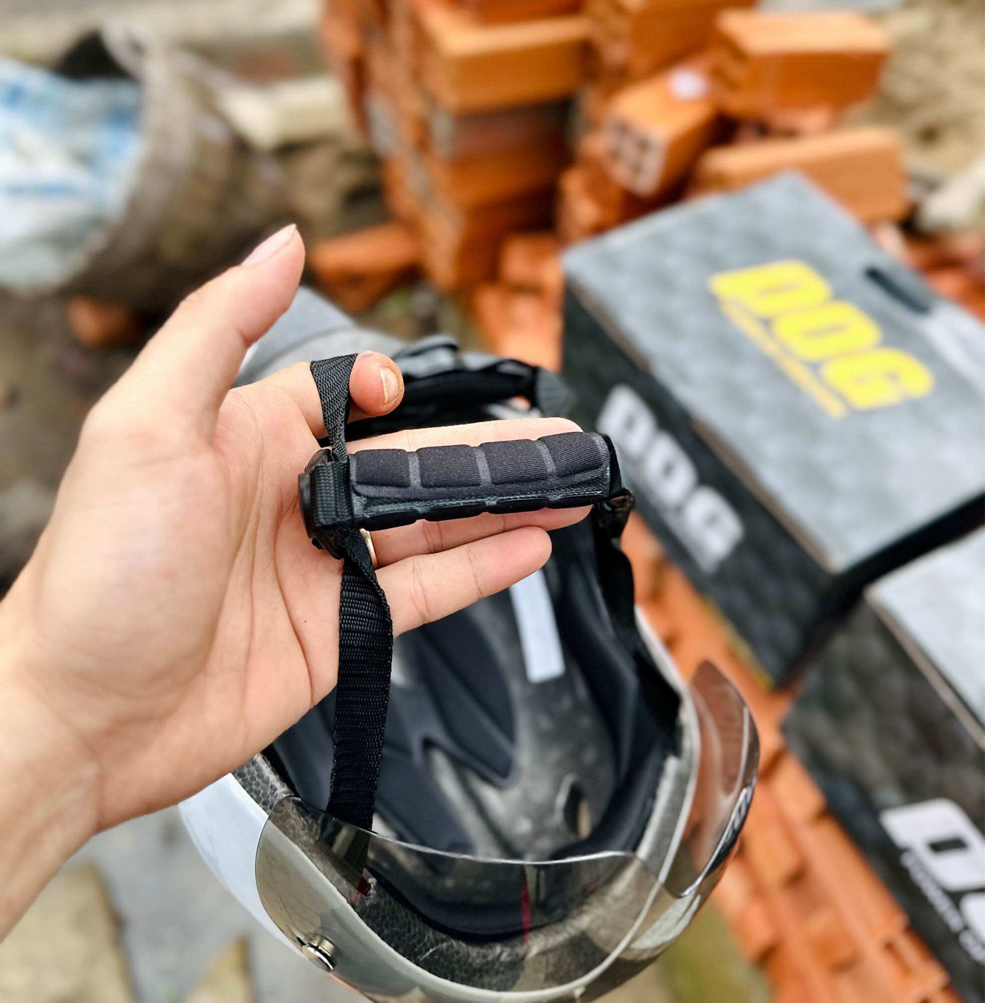 Nón Bảo Hiểm Xe Đạp PoC Cao cấp