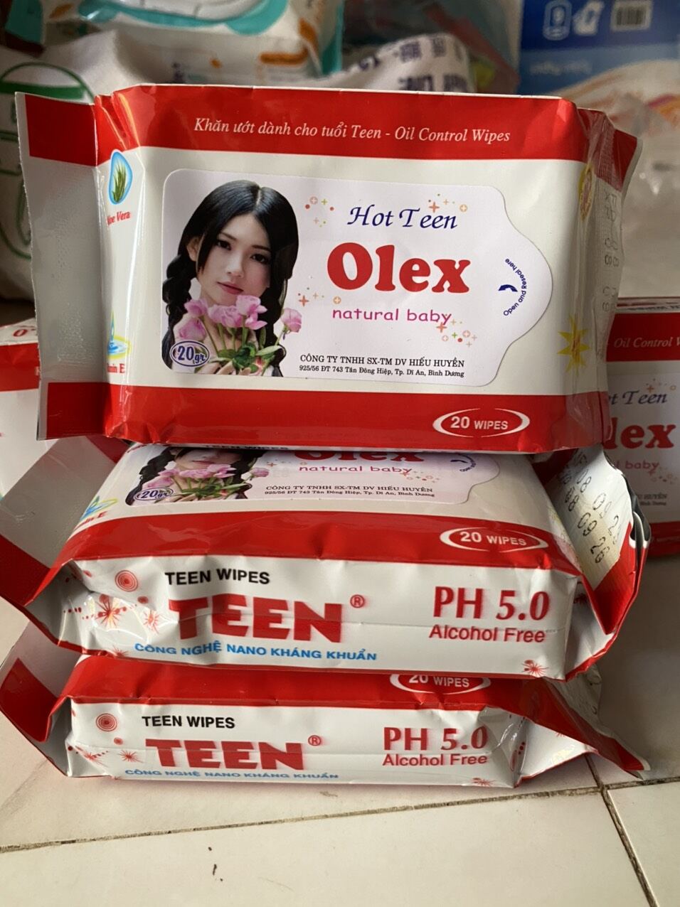Gói khăn ướt 20tờ không mùi olex khổ khăn lớn