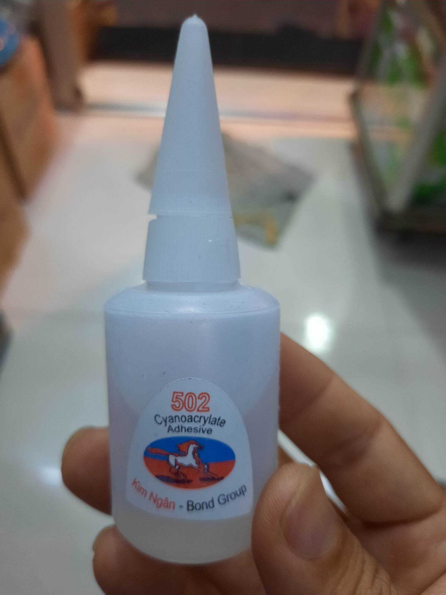 Keo dán sắt 502 con voi, con bướm..