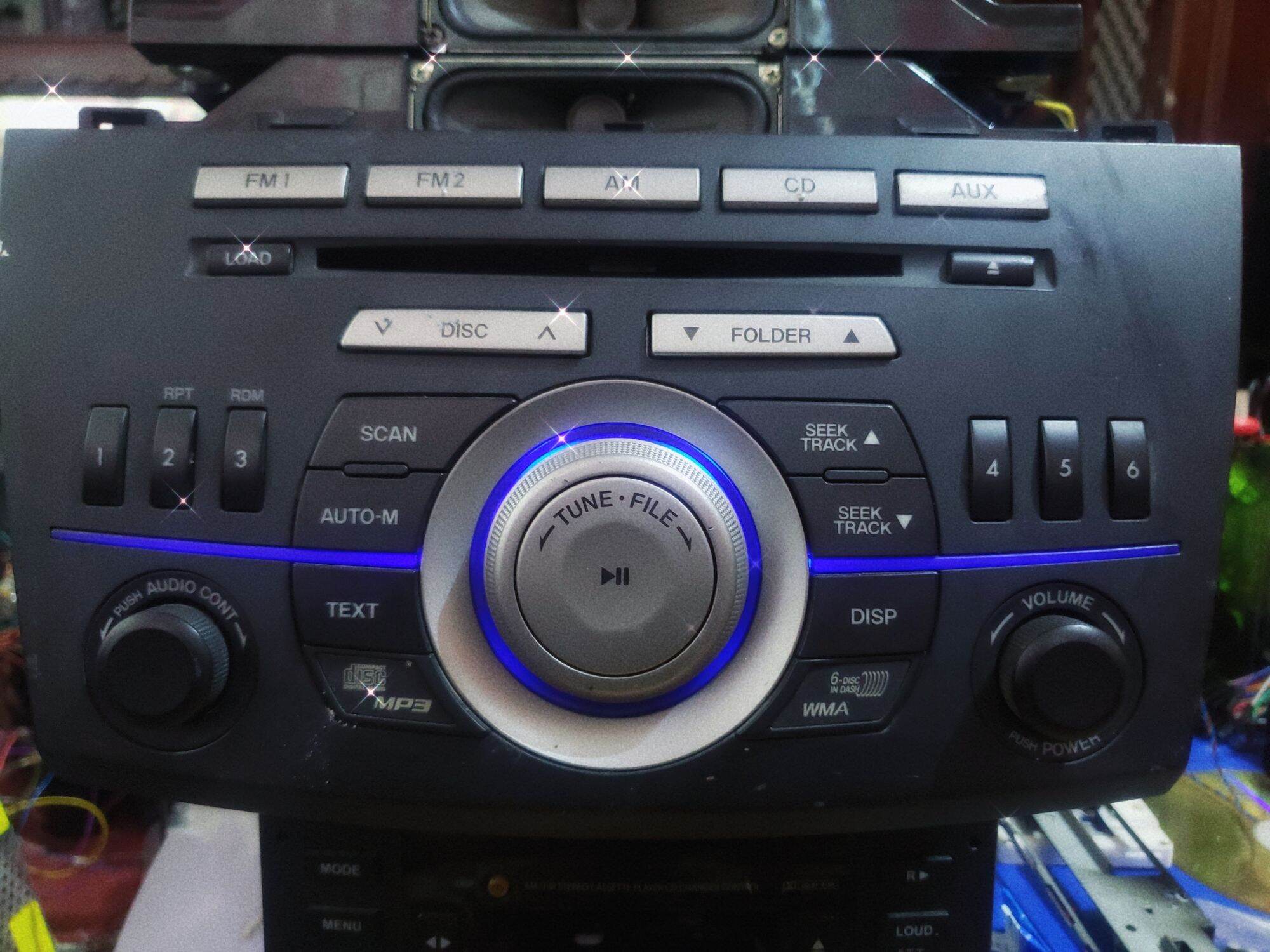 Đầu CD 6 disk Aux của xe mazda