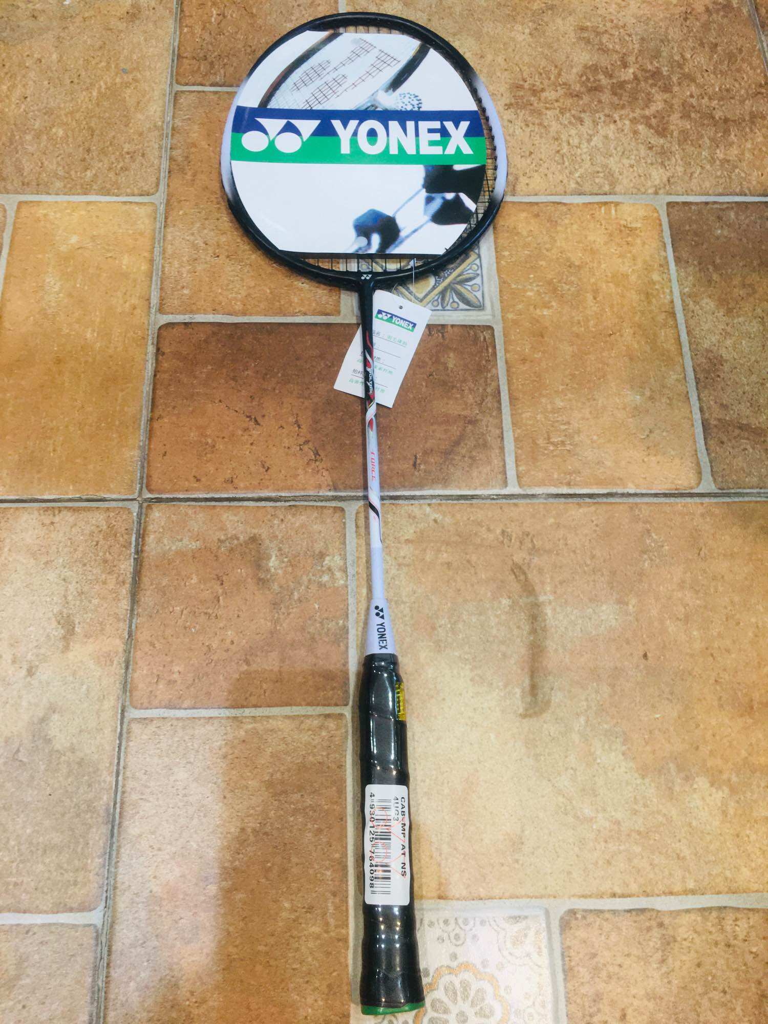 Vợt cầu lông cặp y0nex carbon siêu nhẹ.