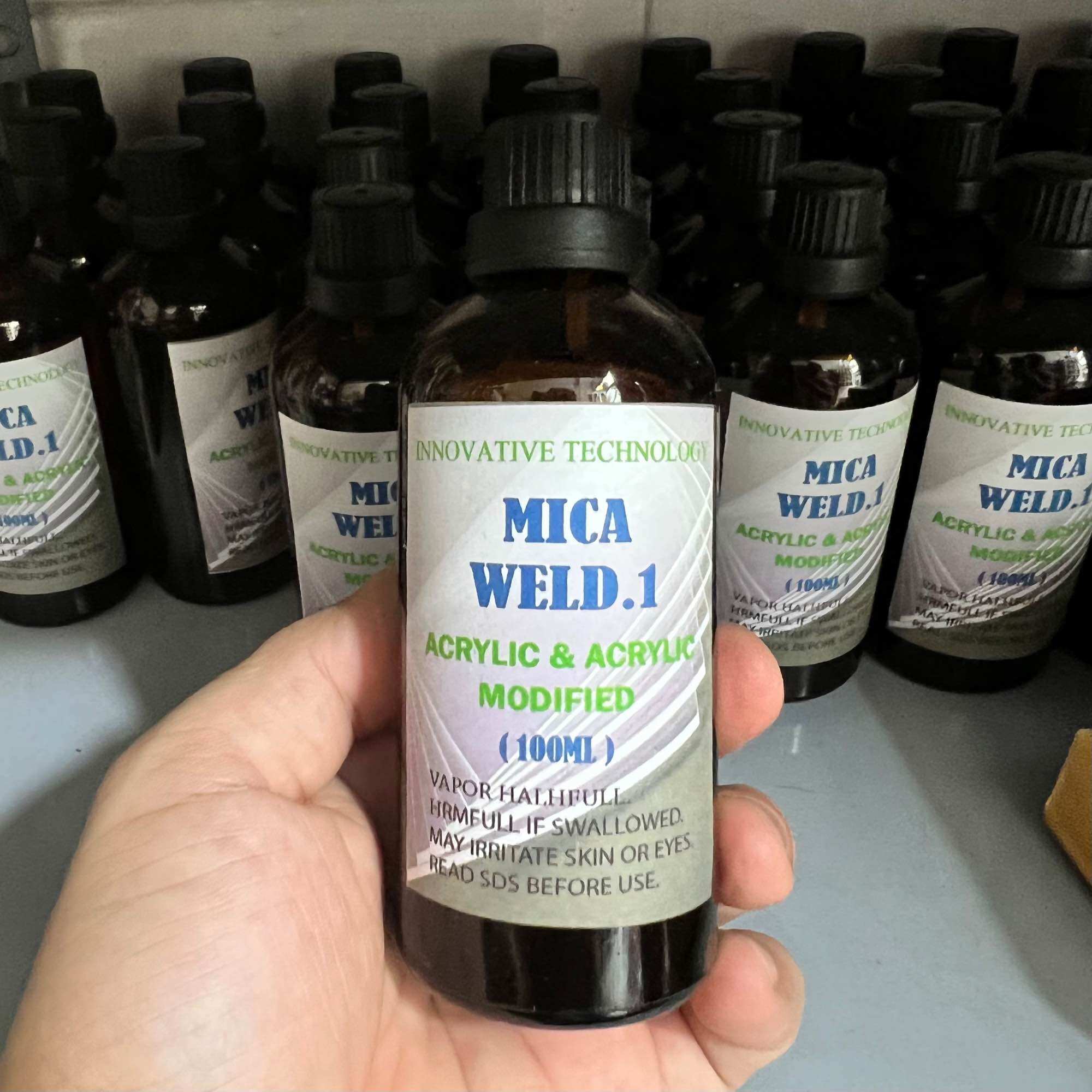 Keo lạnh weld.1 dán mica đài loan acrylic trong suốt 100ml