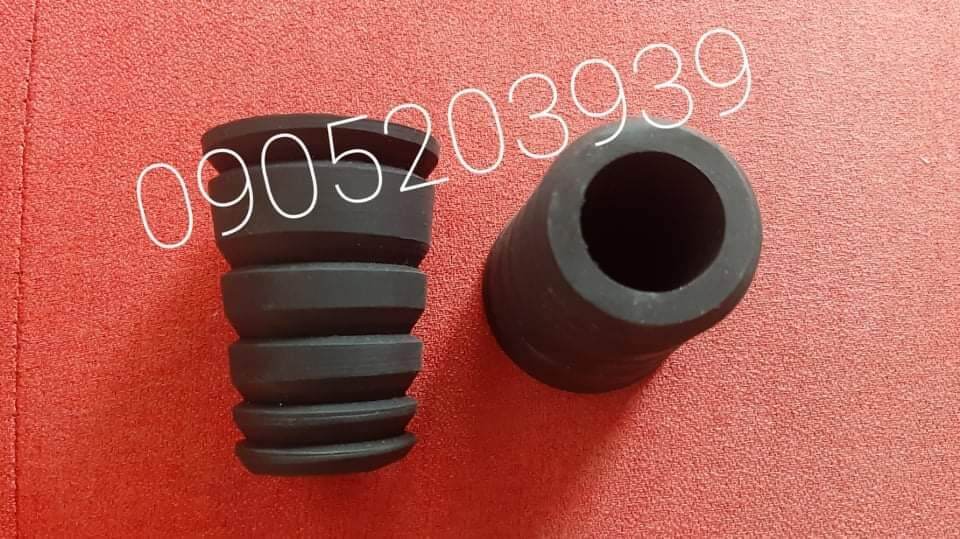 2 cục Tăm bông cao su xe accsent  ( cao su tiện  )