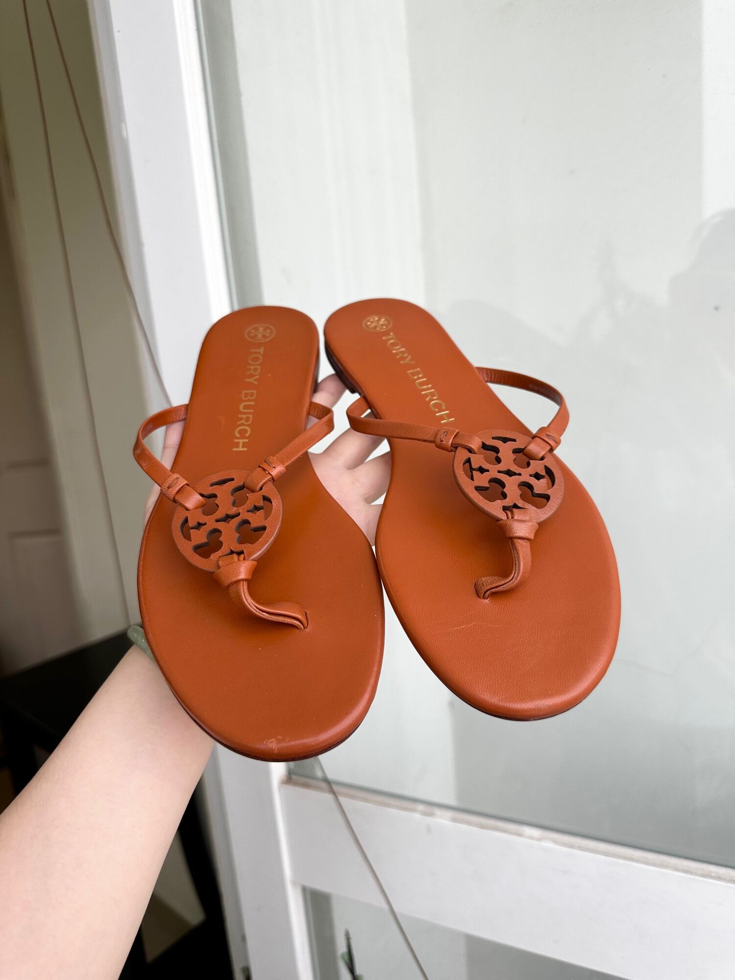Dép Tory Burch