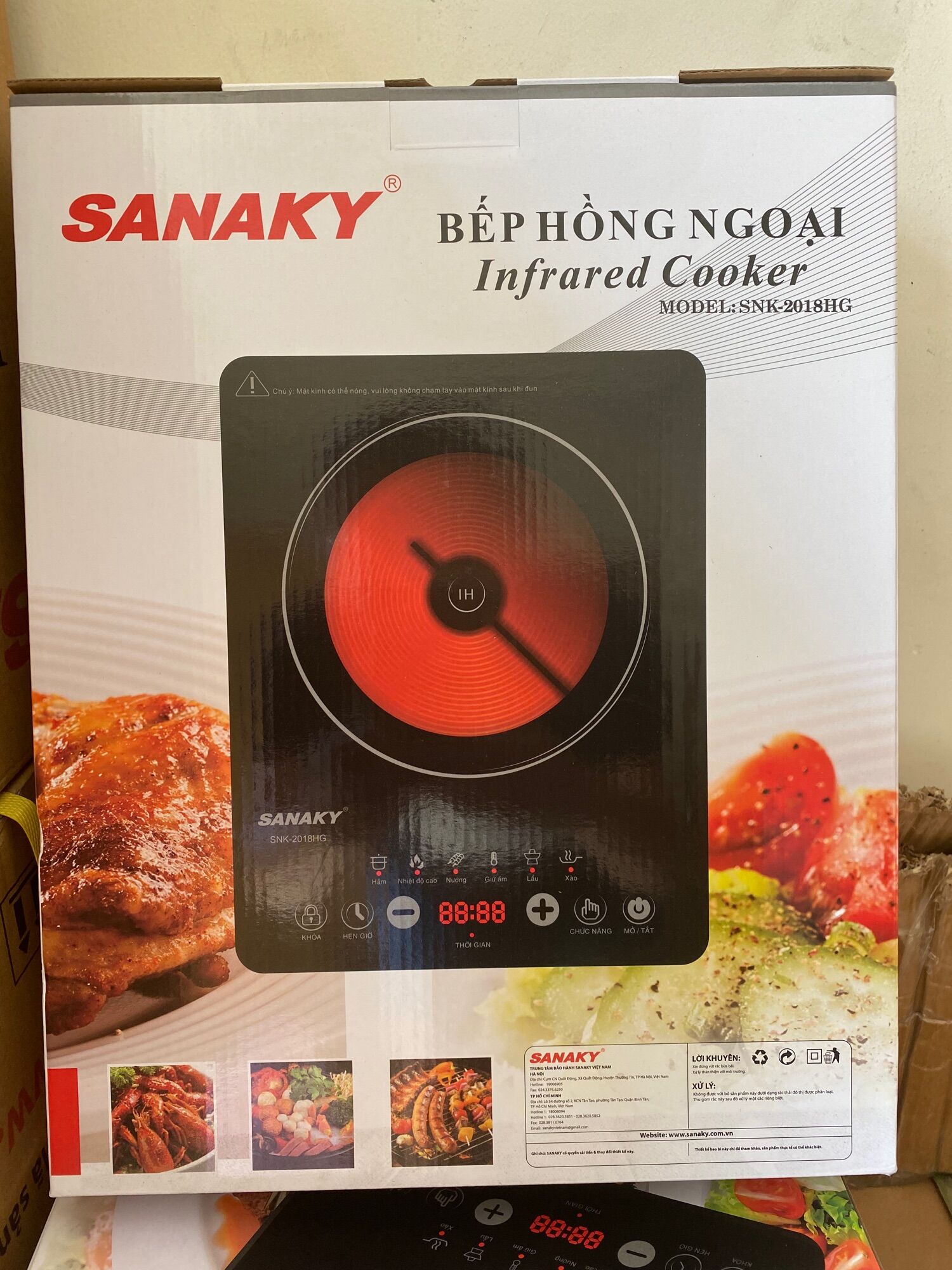 Bếp Hồng ngoại SANAKY