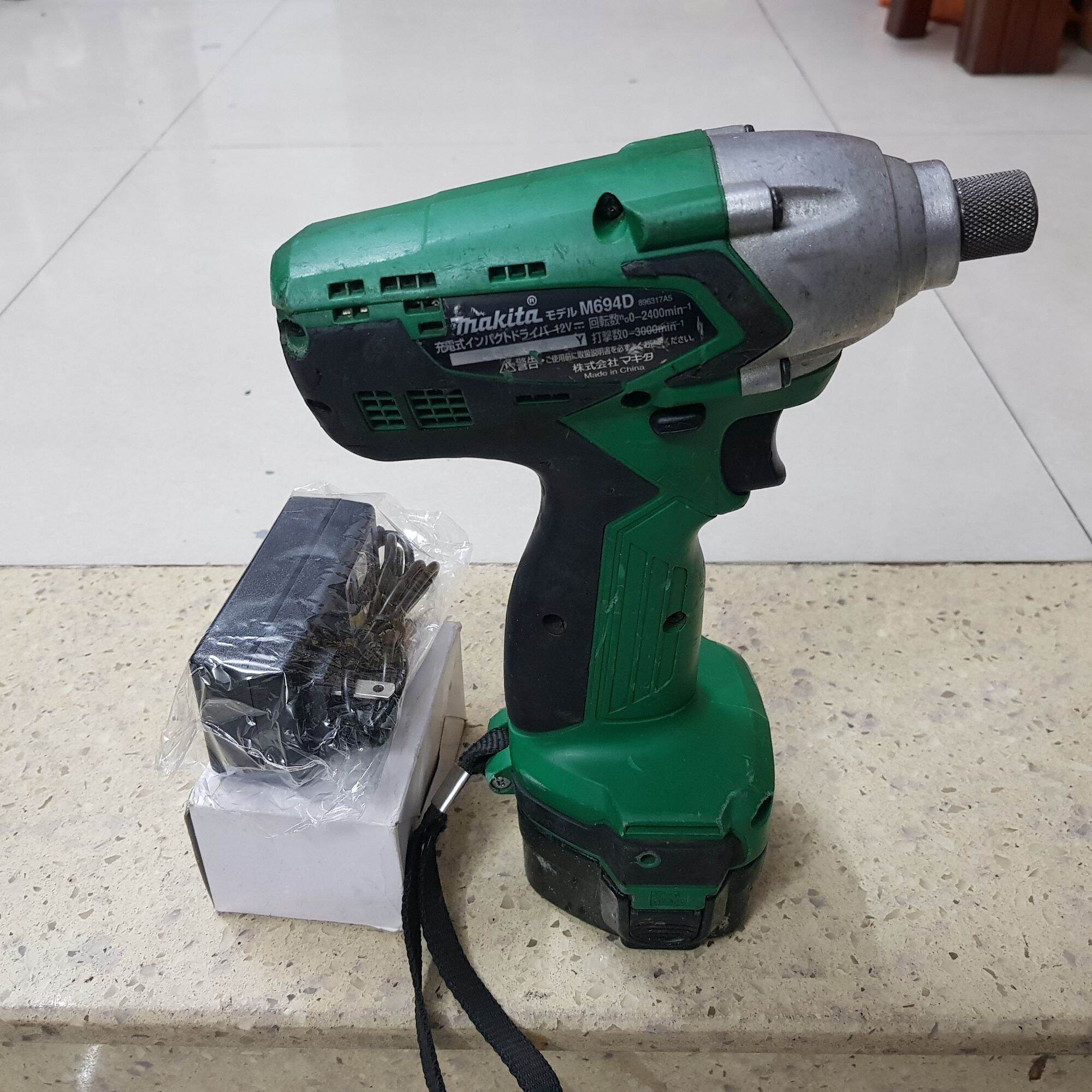 Máy bắn vít Makita M694D nội địa Nhật đời cao