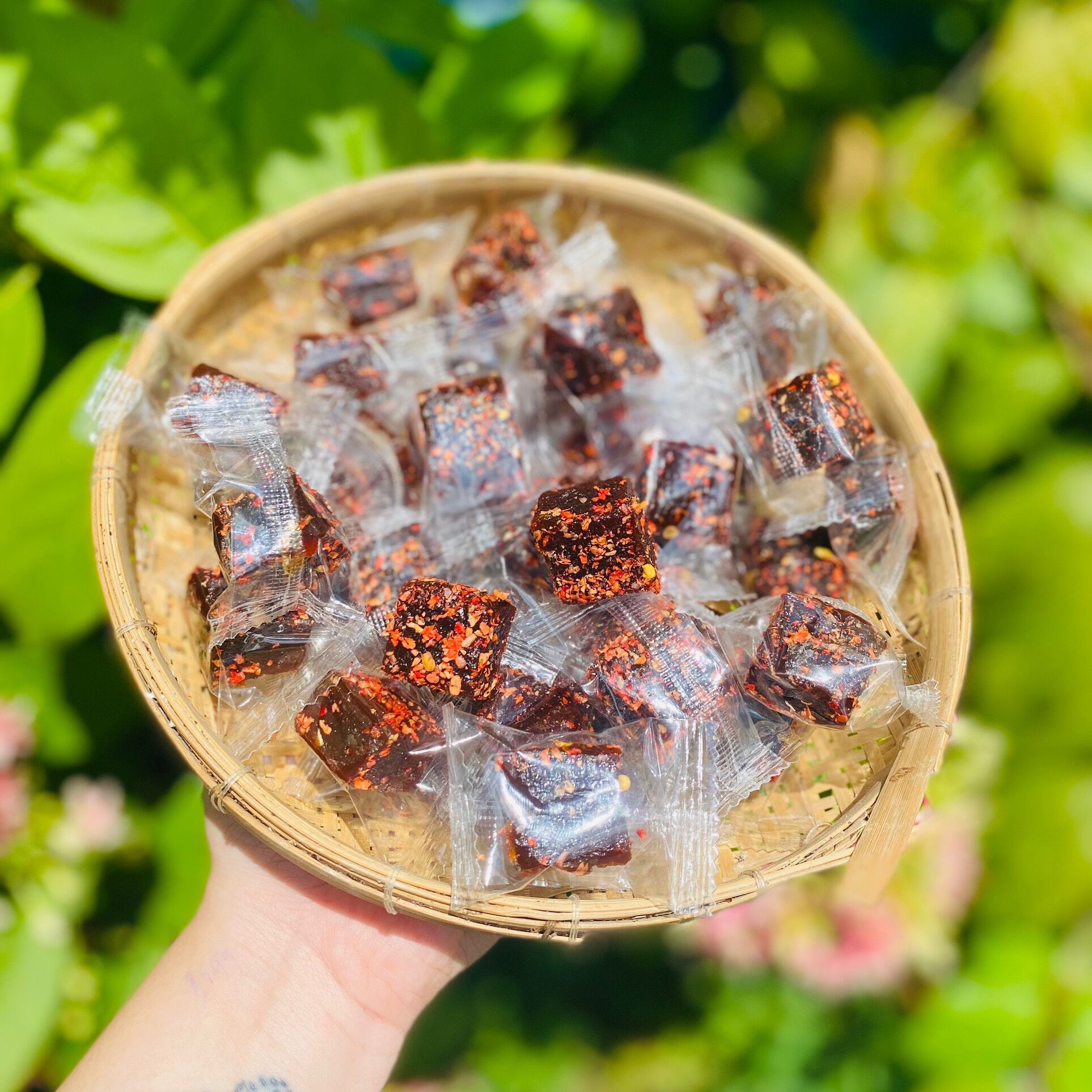 Kẹo me thái sấy cay 500g