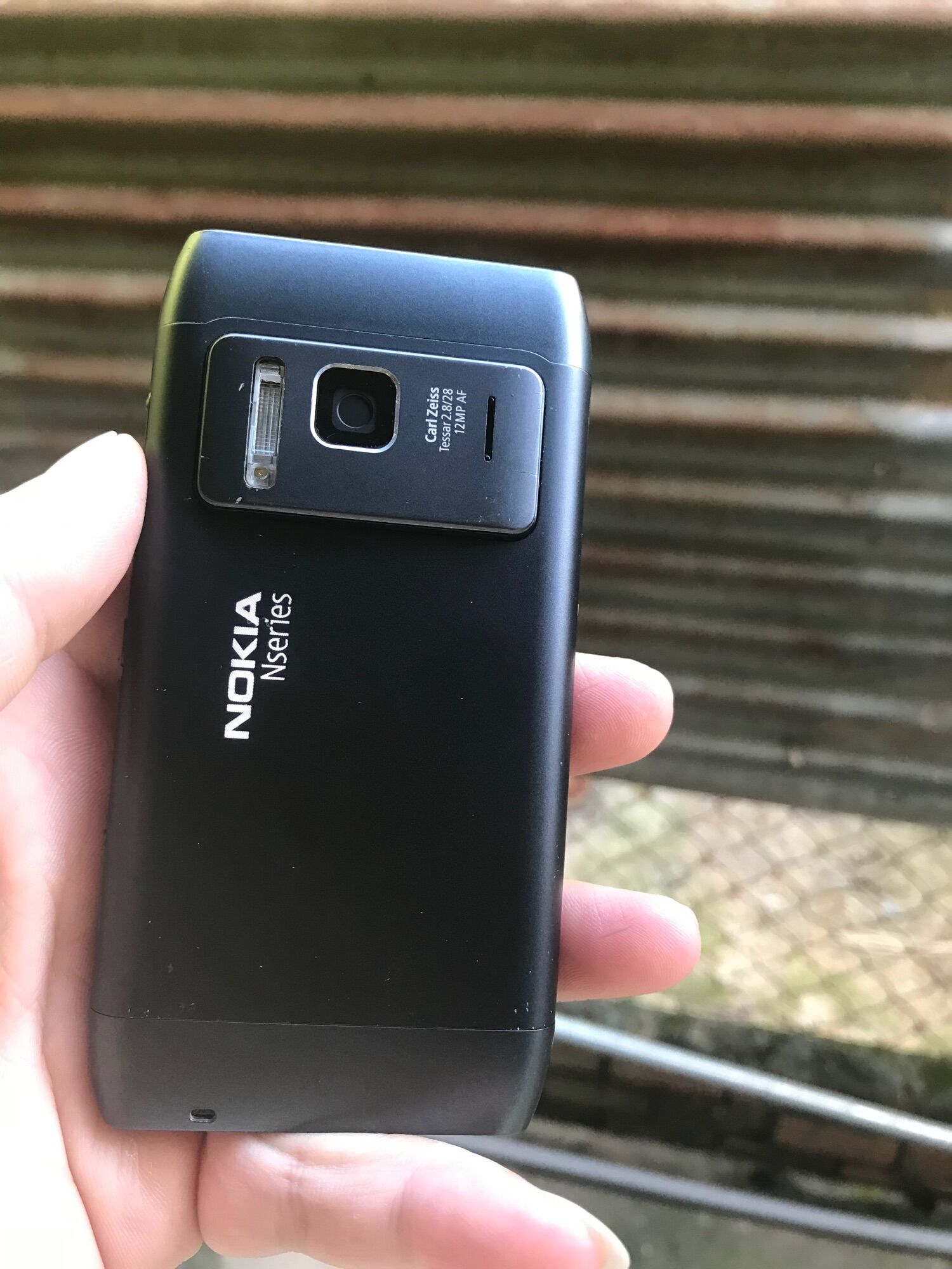 Nokia N8 black